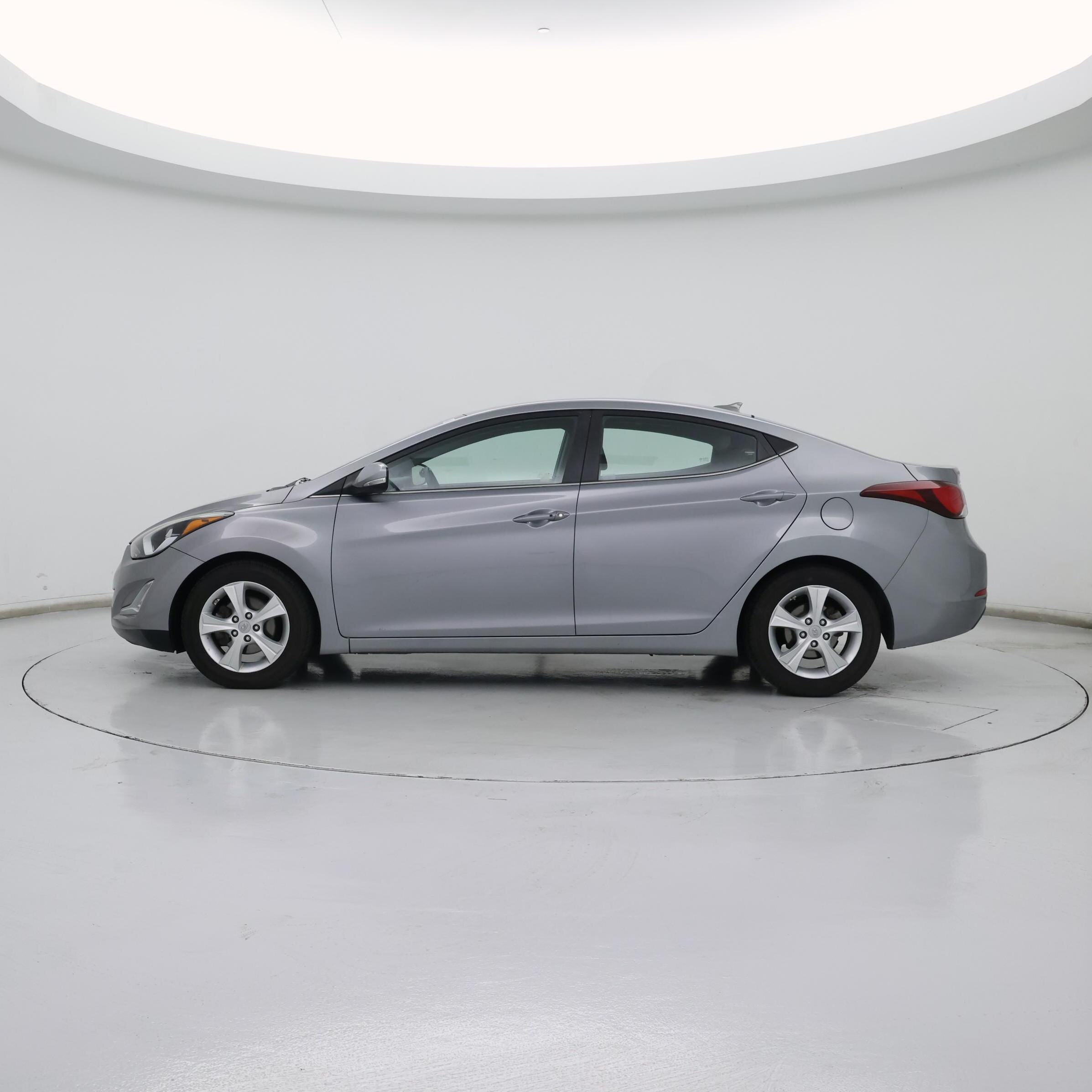 Thumbnail: 2016 Hyundai Elantra - 3