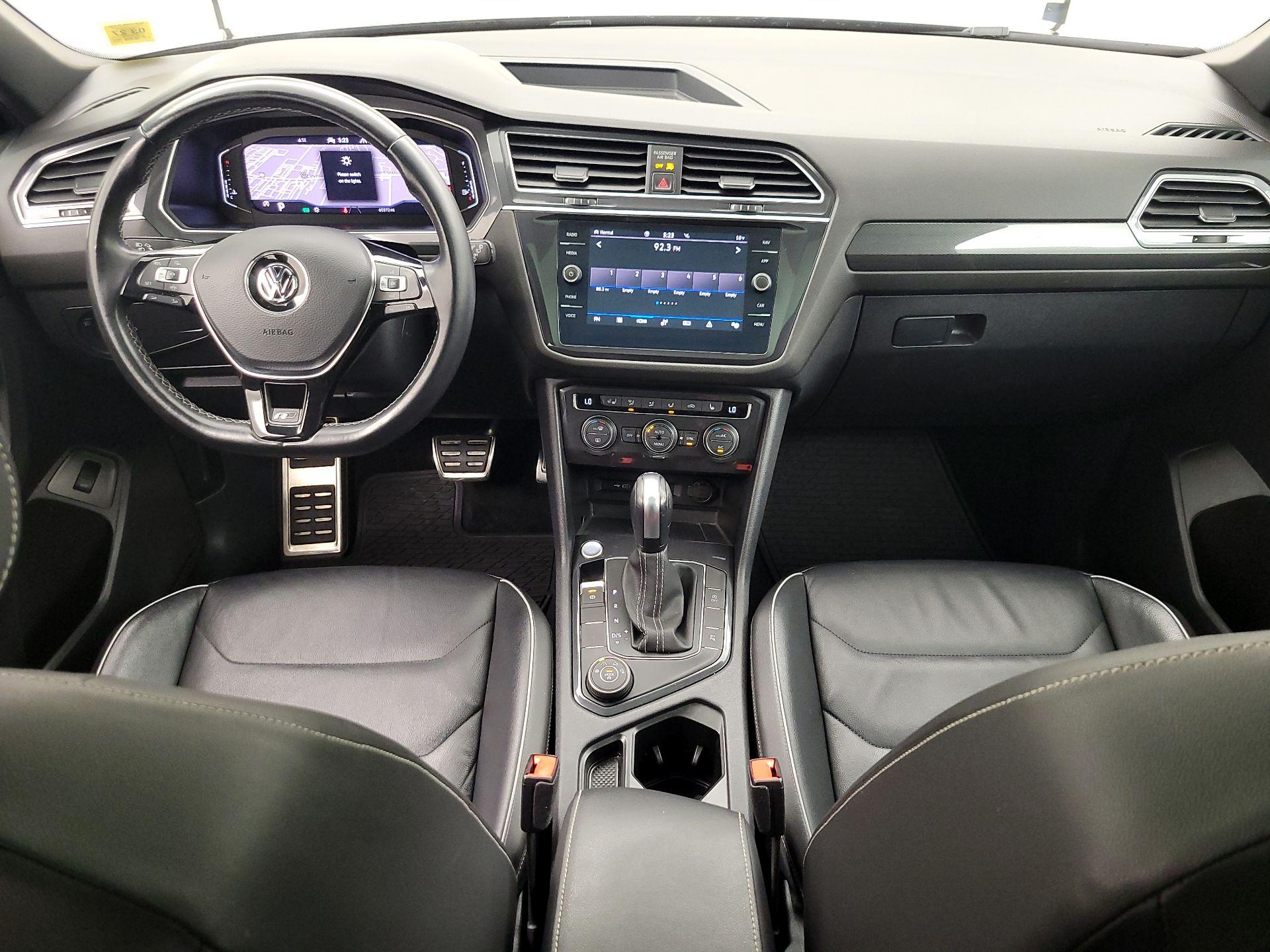 Thumbnail: 2021 Volkswagen Tiguan - 9