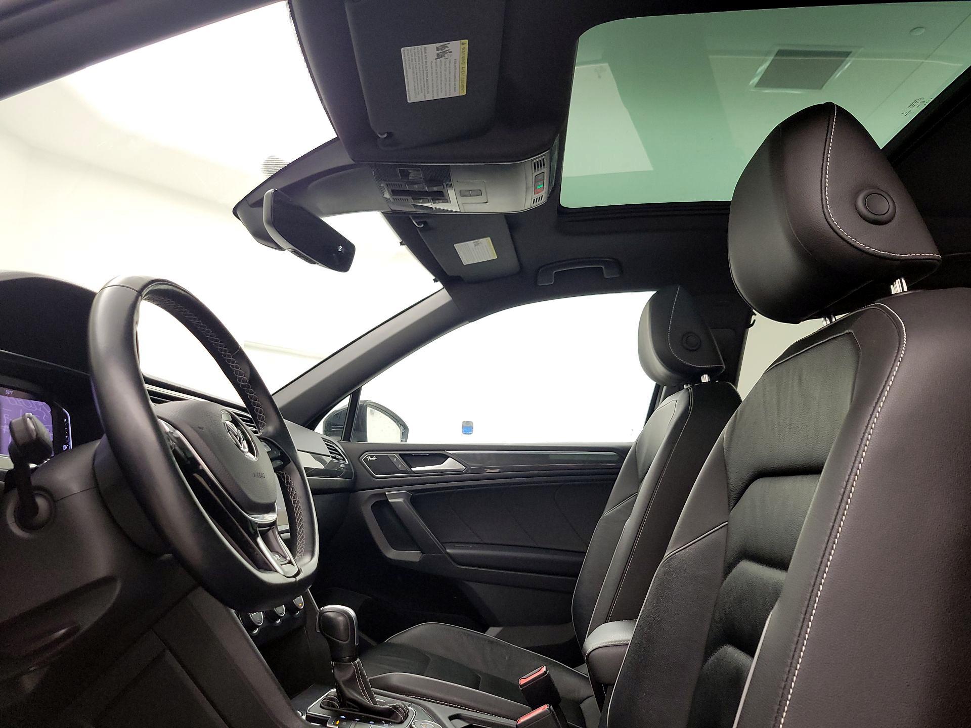 Thumbnail: 2021 Volkswagen Tiguan - 20