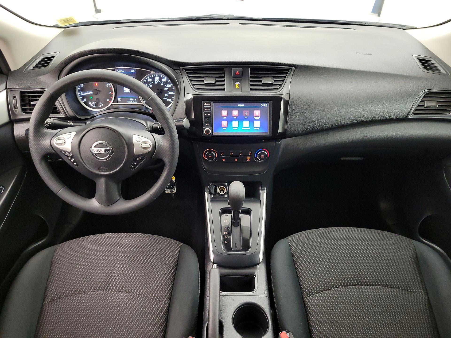 Thumbnail: 2019 Nissan Sentra - 9
