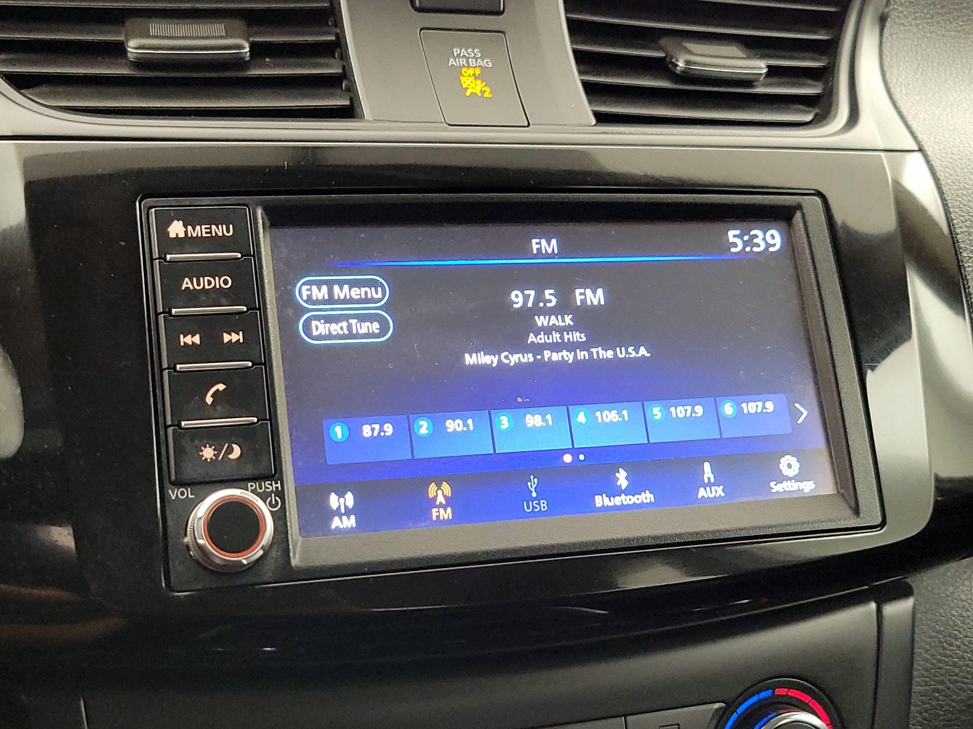 Thumbnail: 2019 Nissan Sentra - 15
