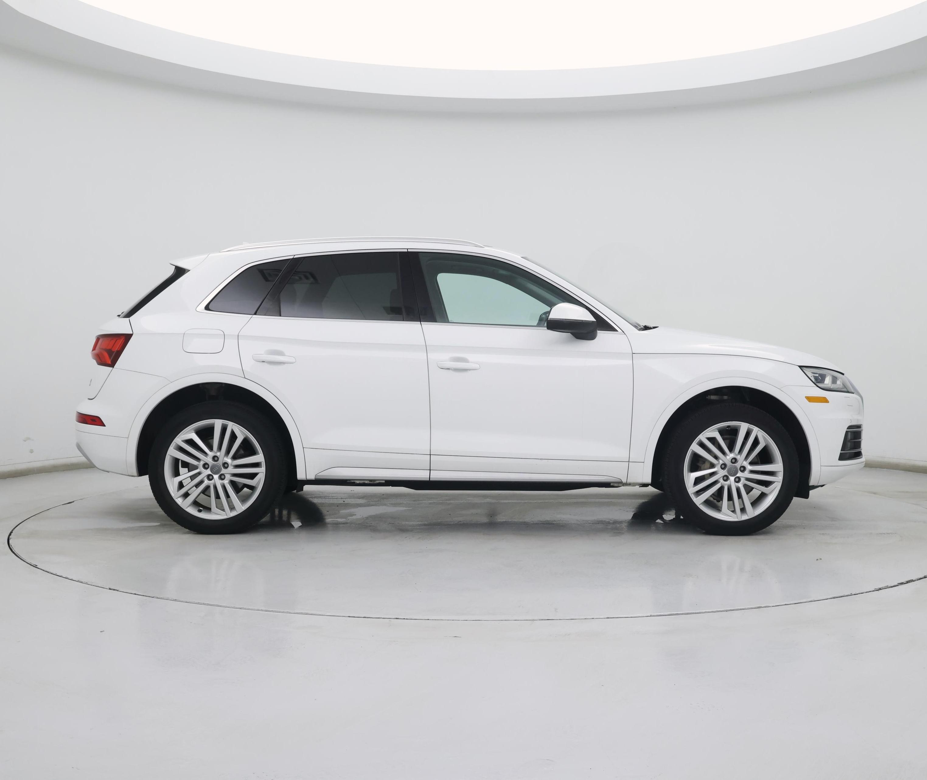 Thumbnail: 2018 Audi Q5 - 7