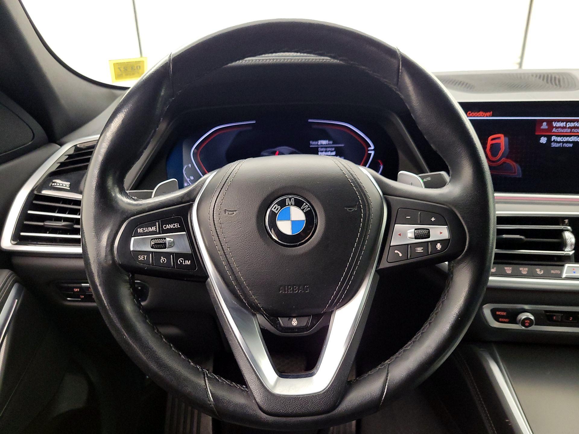 Thumbnail: 2022 BMW X6 - 10