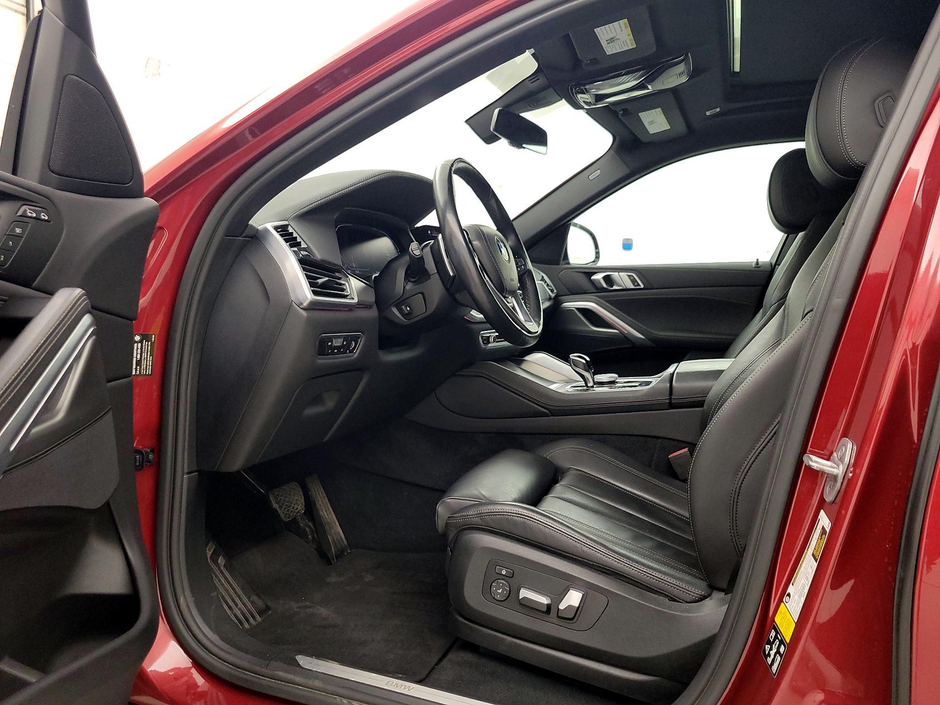 Thumbnail: 2022 BMW X6 - 11