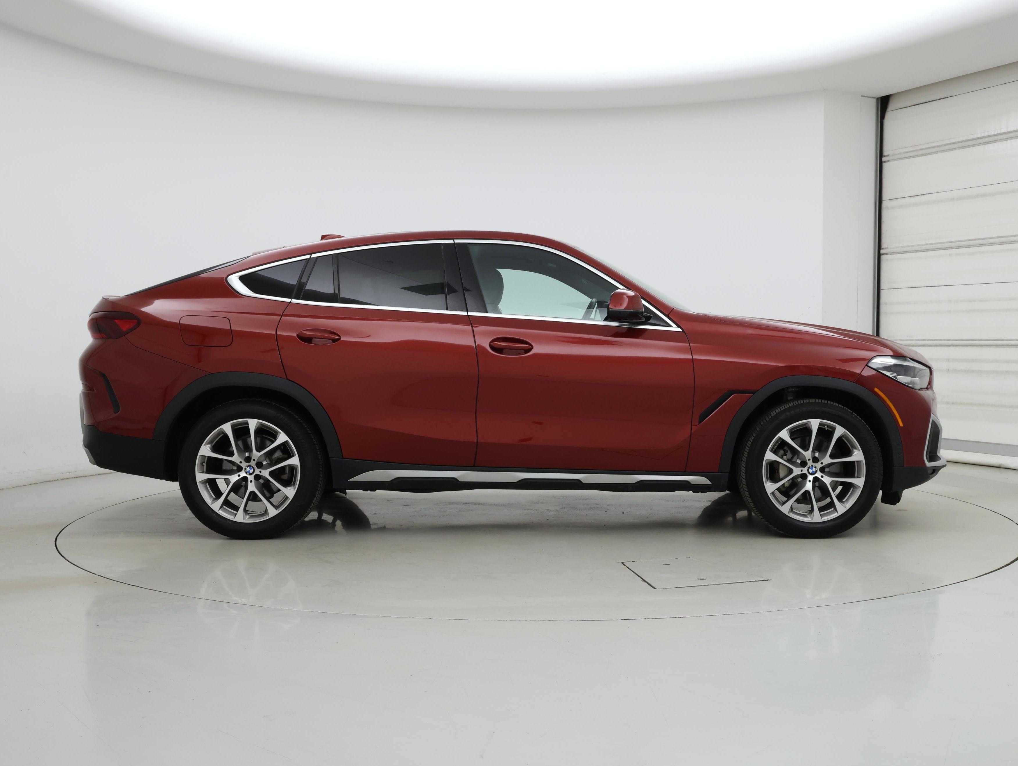 Thumbnail: 2022 BMW X6 - 7