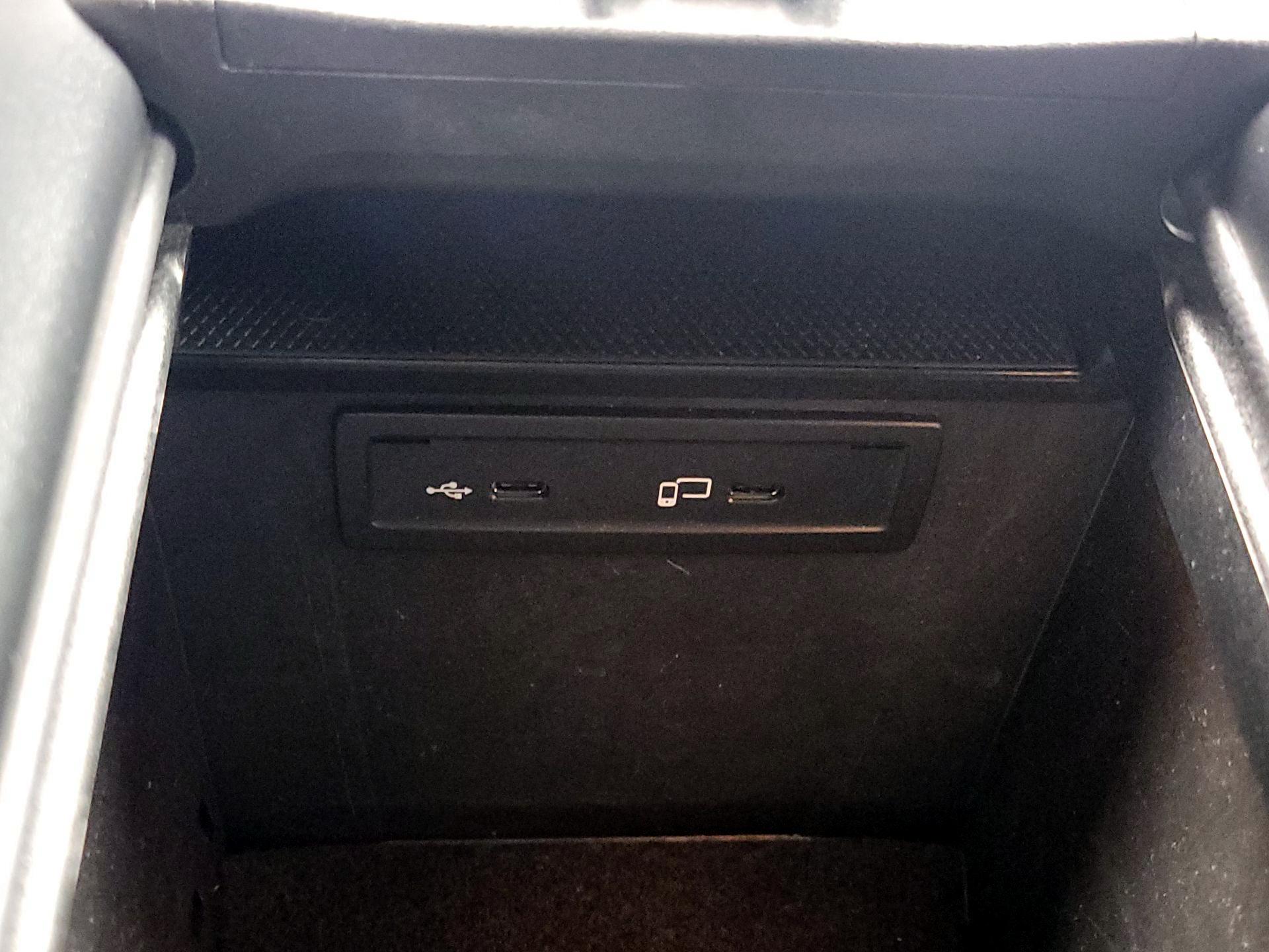 Thumbnail: 2022 Mercedes-Benz GLC - 19