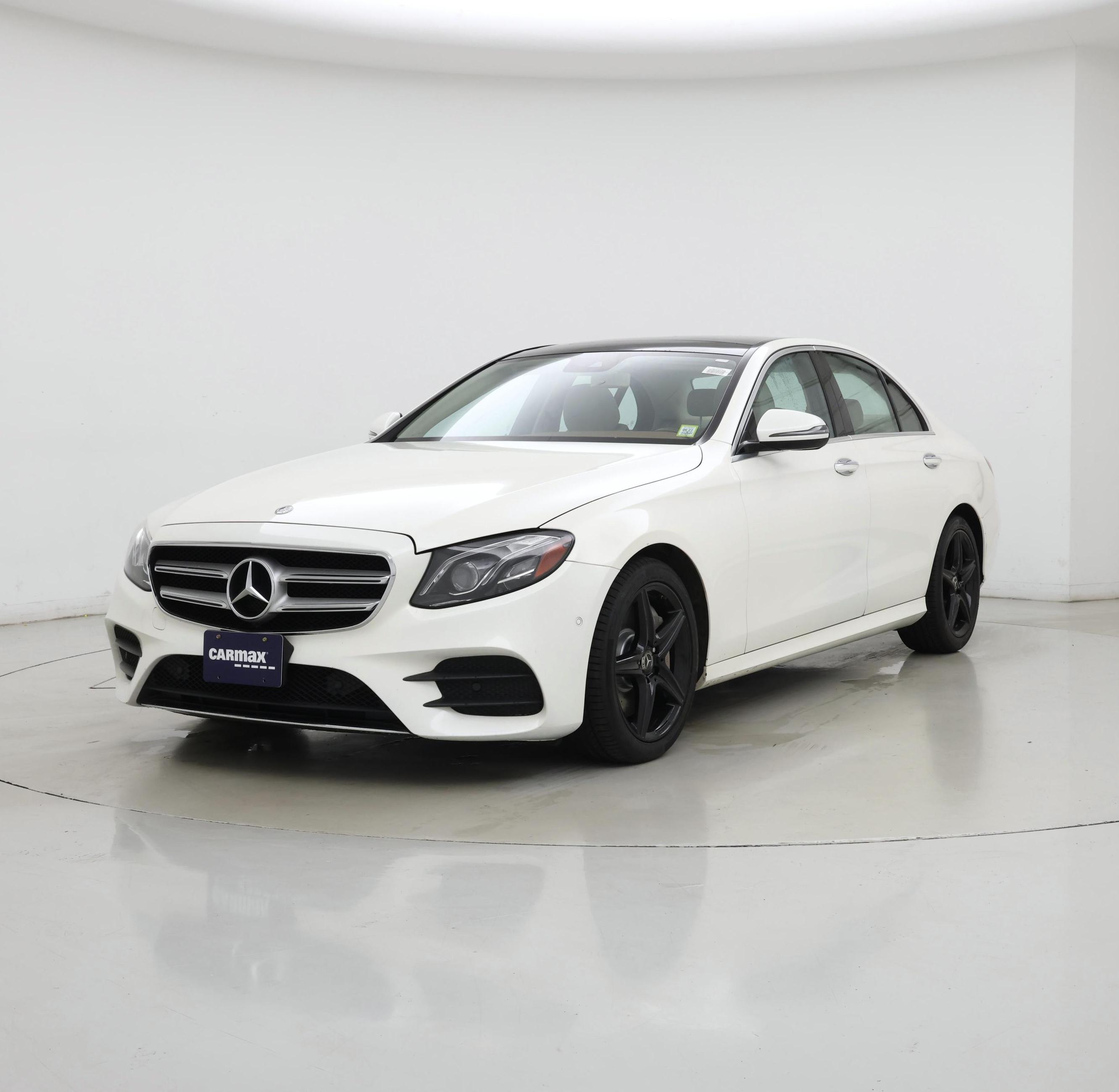 Thumbnail: 2018 Mercedes-Benz E-Class - 4