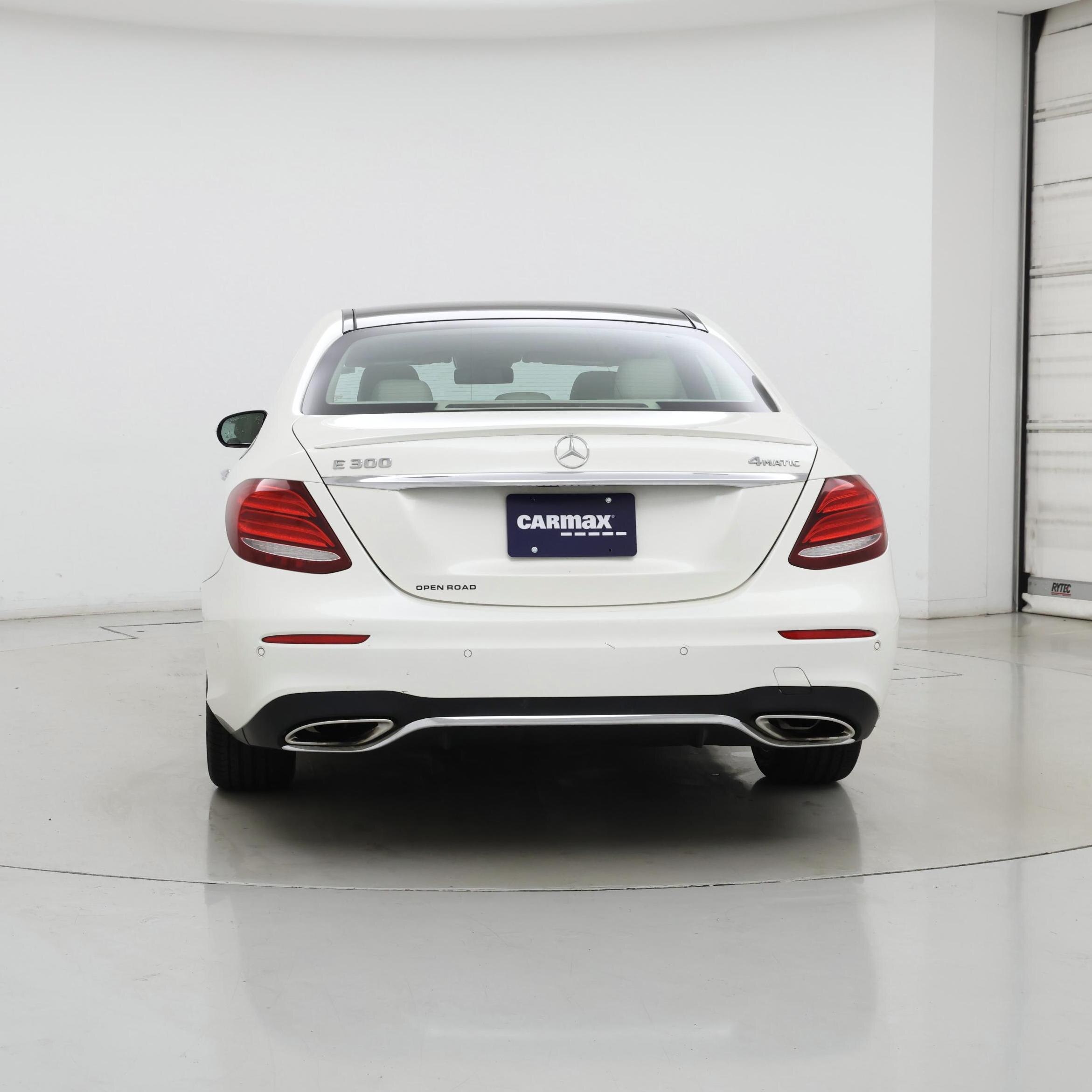 Thumbnail: 2018 Mercedes-Benz E-Class - 6