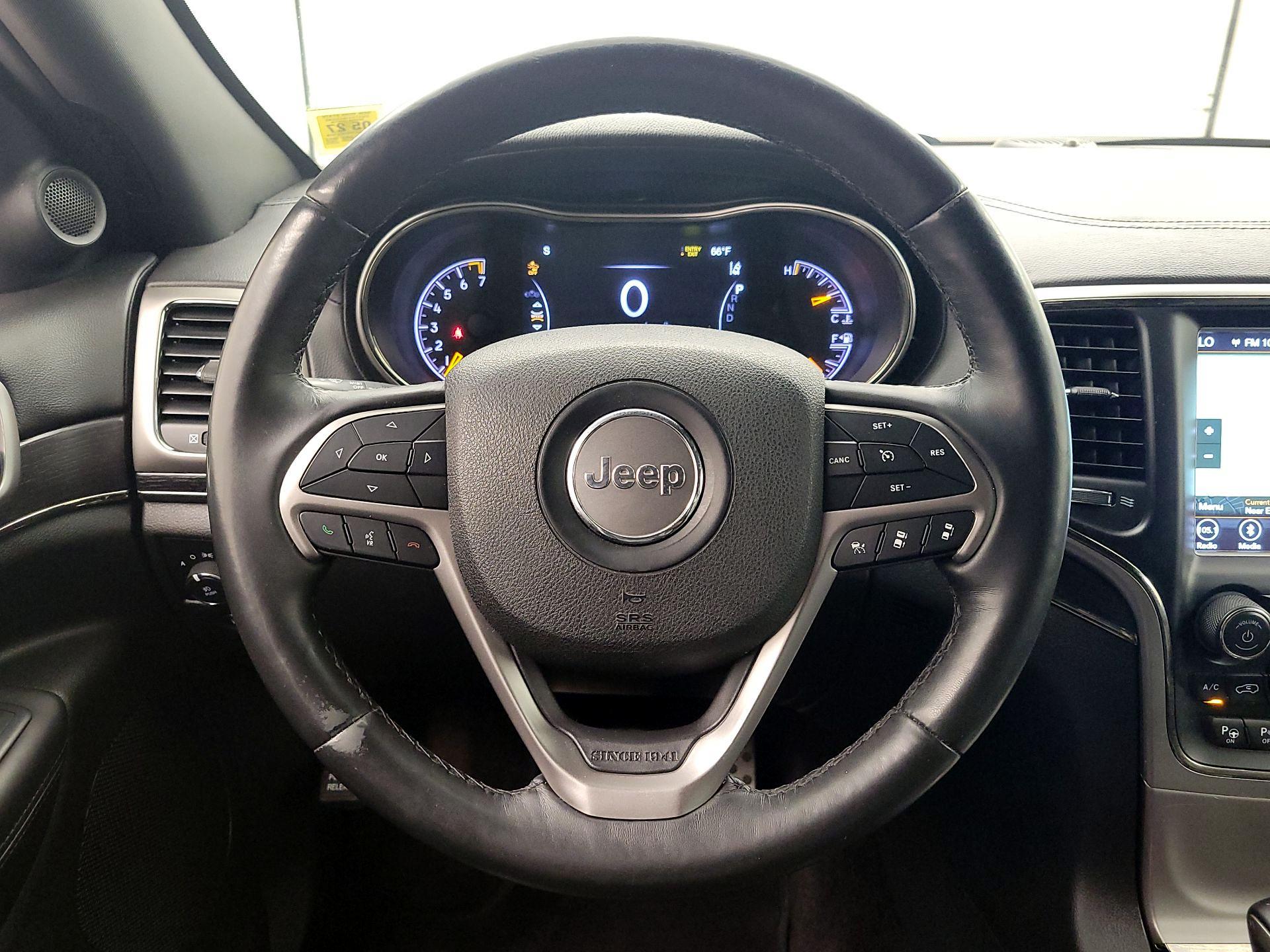 Thumbnail: 2018 Jeep Grand Cherokee - 10