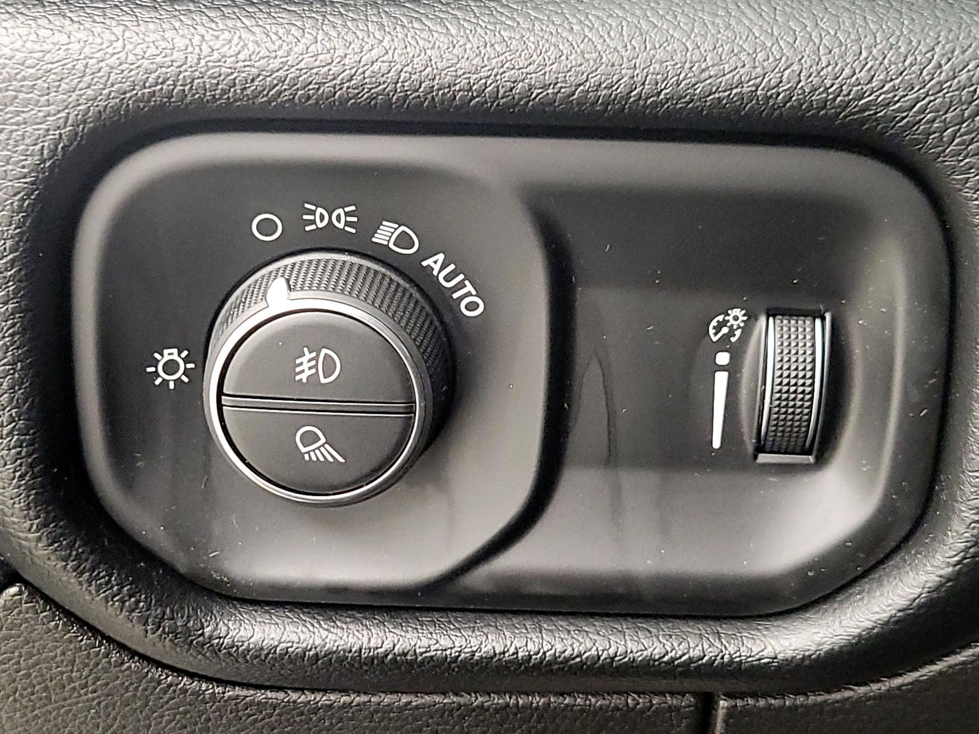 Thumbnail: 2022 RAM 1500 - 13