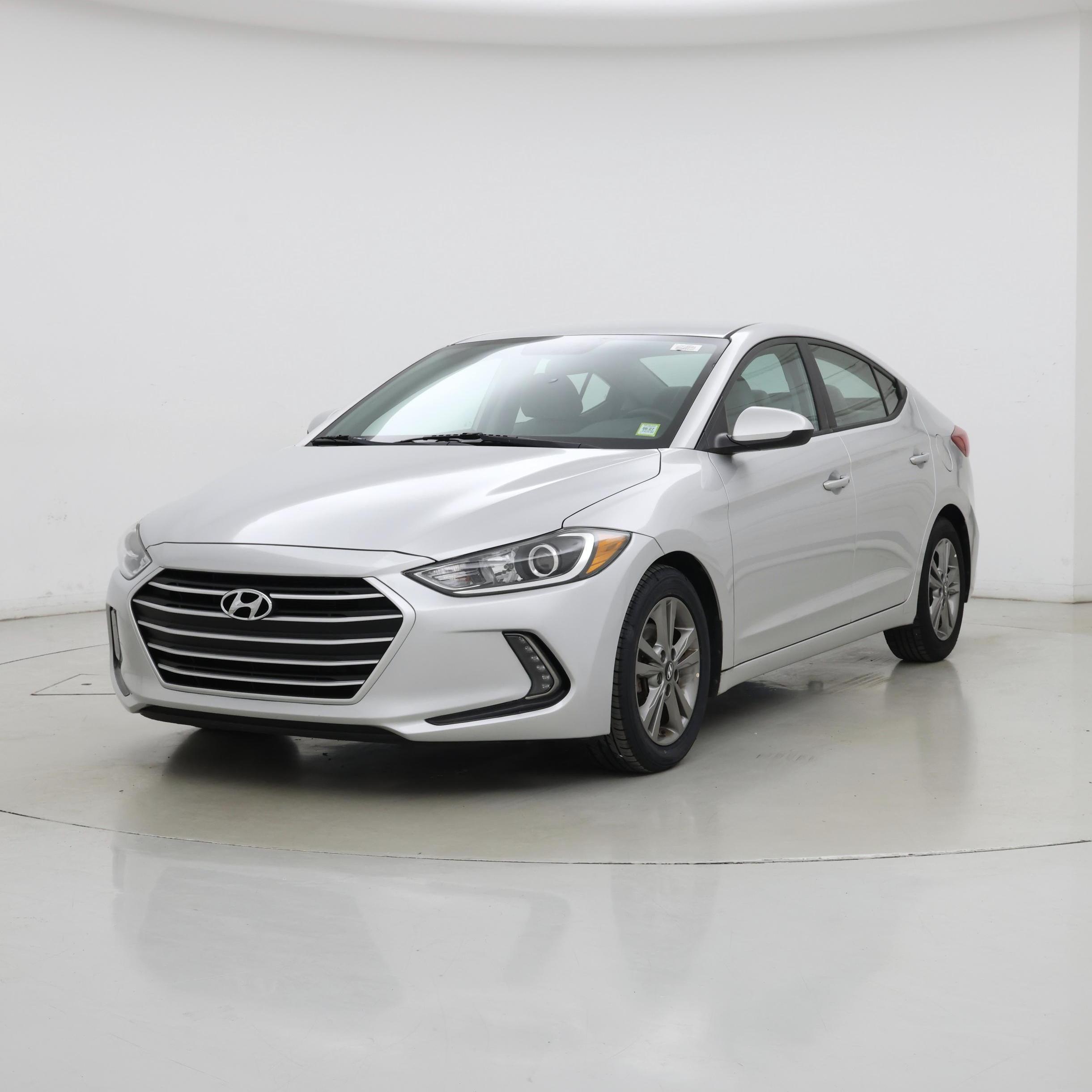 Thumbnail: 2017 Hyundai Elantra - 4