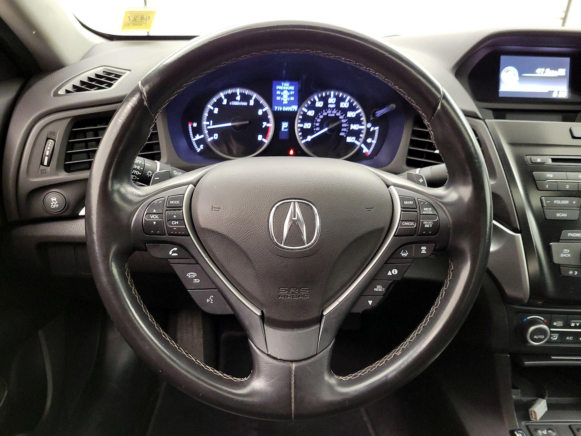 Thumbnail: 2017 Acura ILX - 10