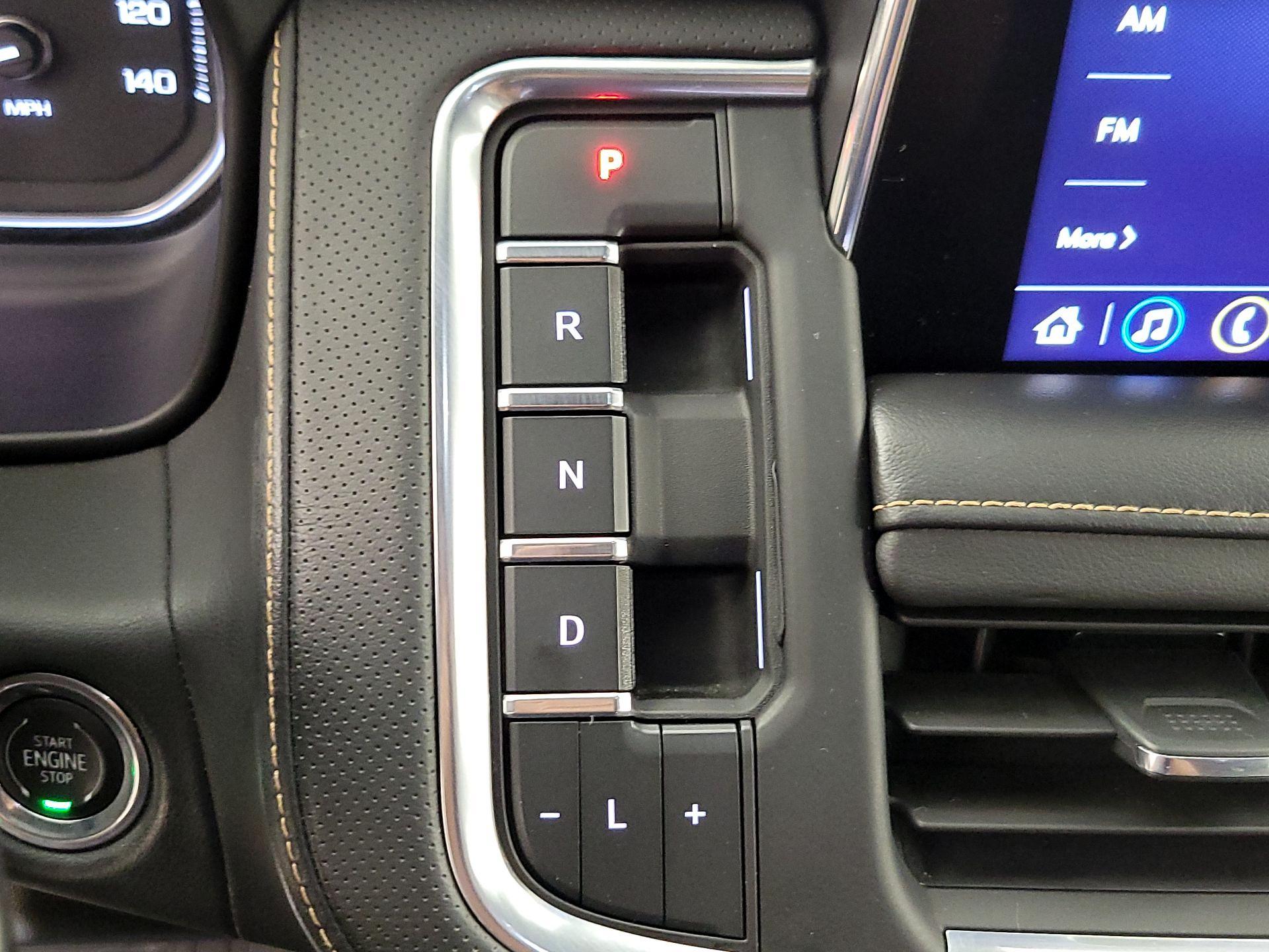 Thumbnail: 2021 GMC Yukon XL - 18