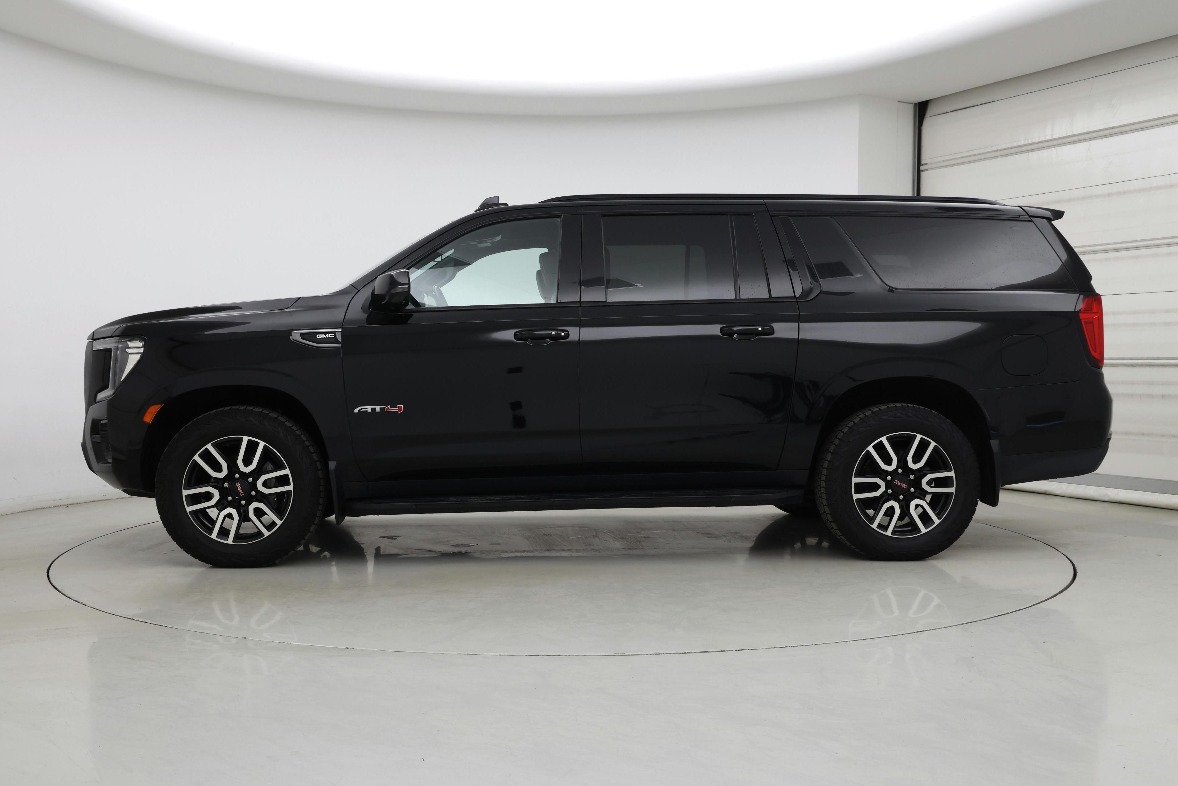 Thumbnail: 2021 GMC Yukon XL - 3