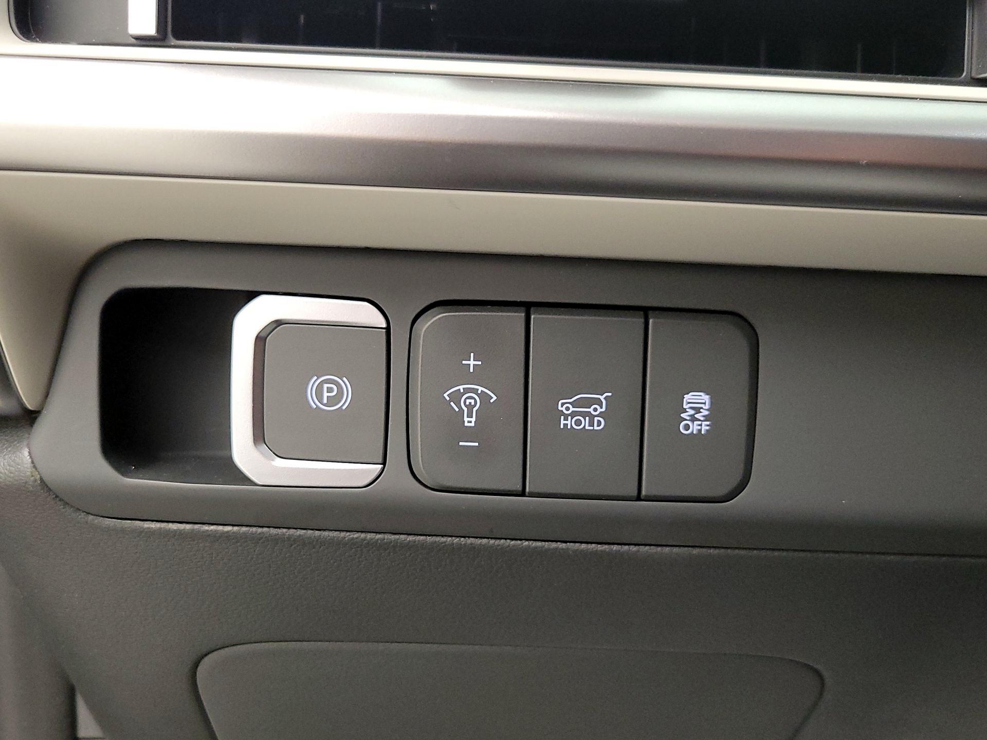 Thumbnail: 2024 Hyundai Santa Fe - 13