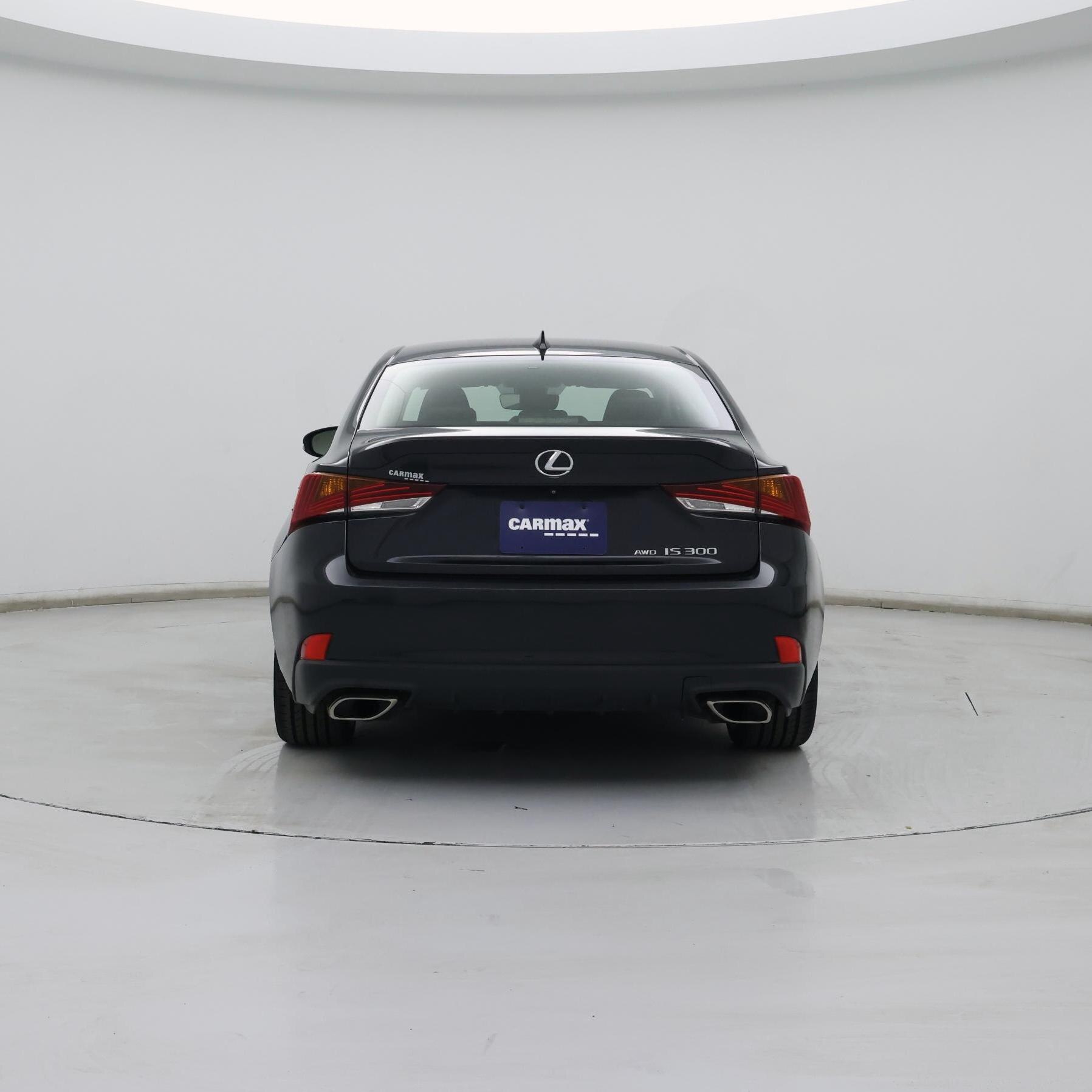 Thumbnail: 2017 Lexus IS - 6