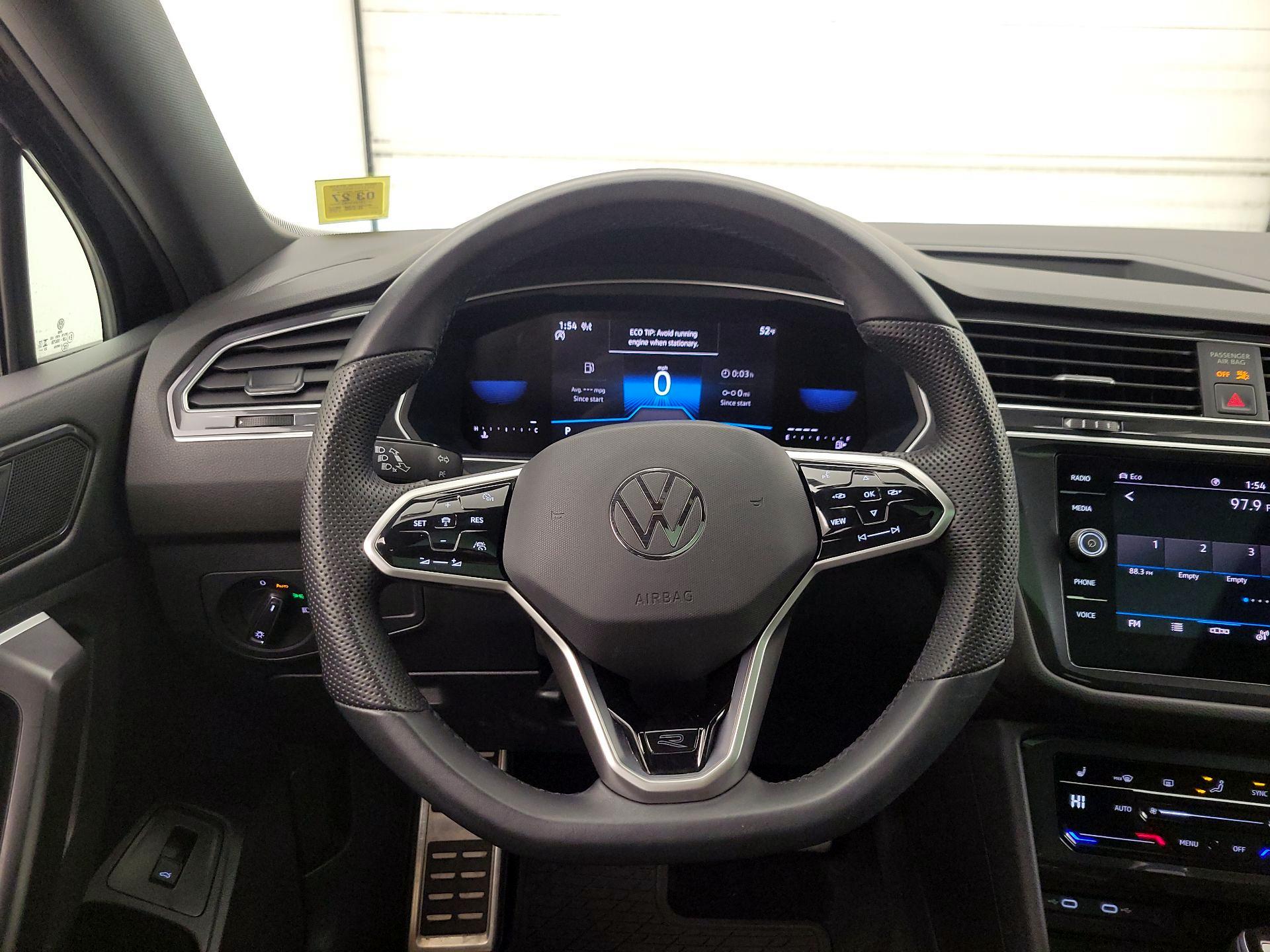 Thumbnail: 2024 Volkswagen Tiguan - 10