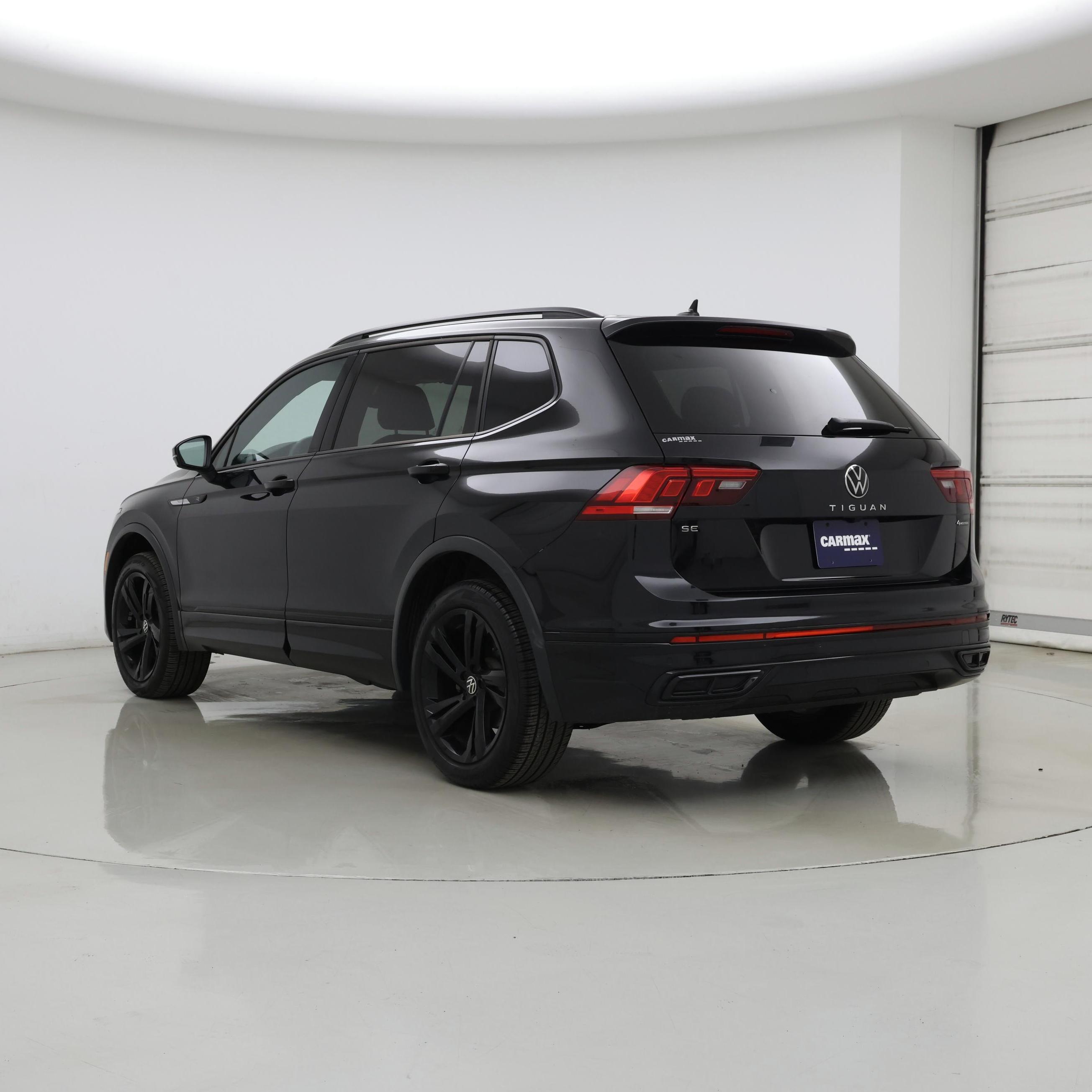 Thumbnail: 2024 Volkswagen Tiguan - 2