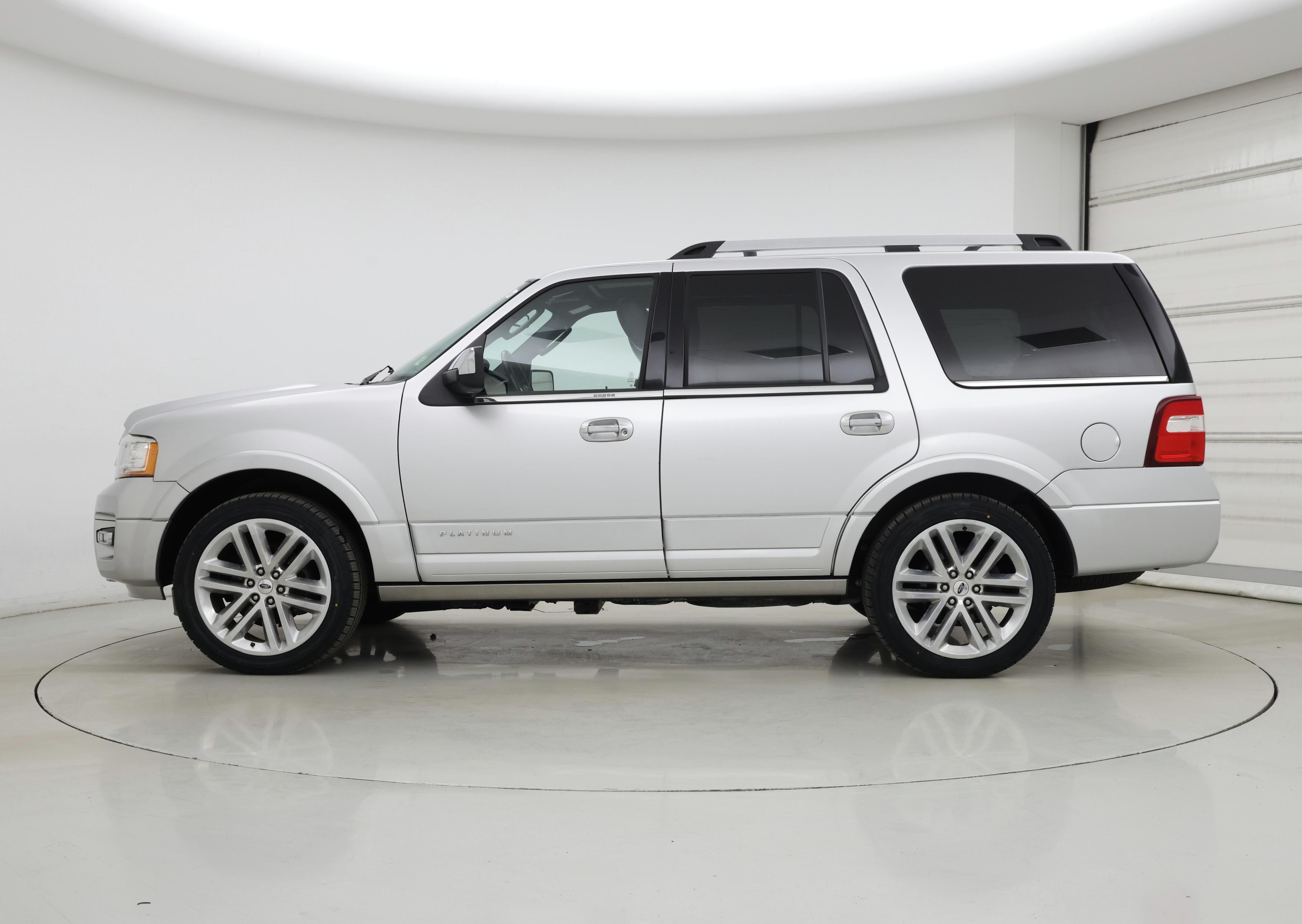 Thumbnail: 2017 Ford Expedition - 3