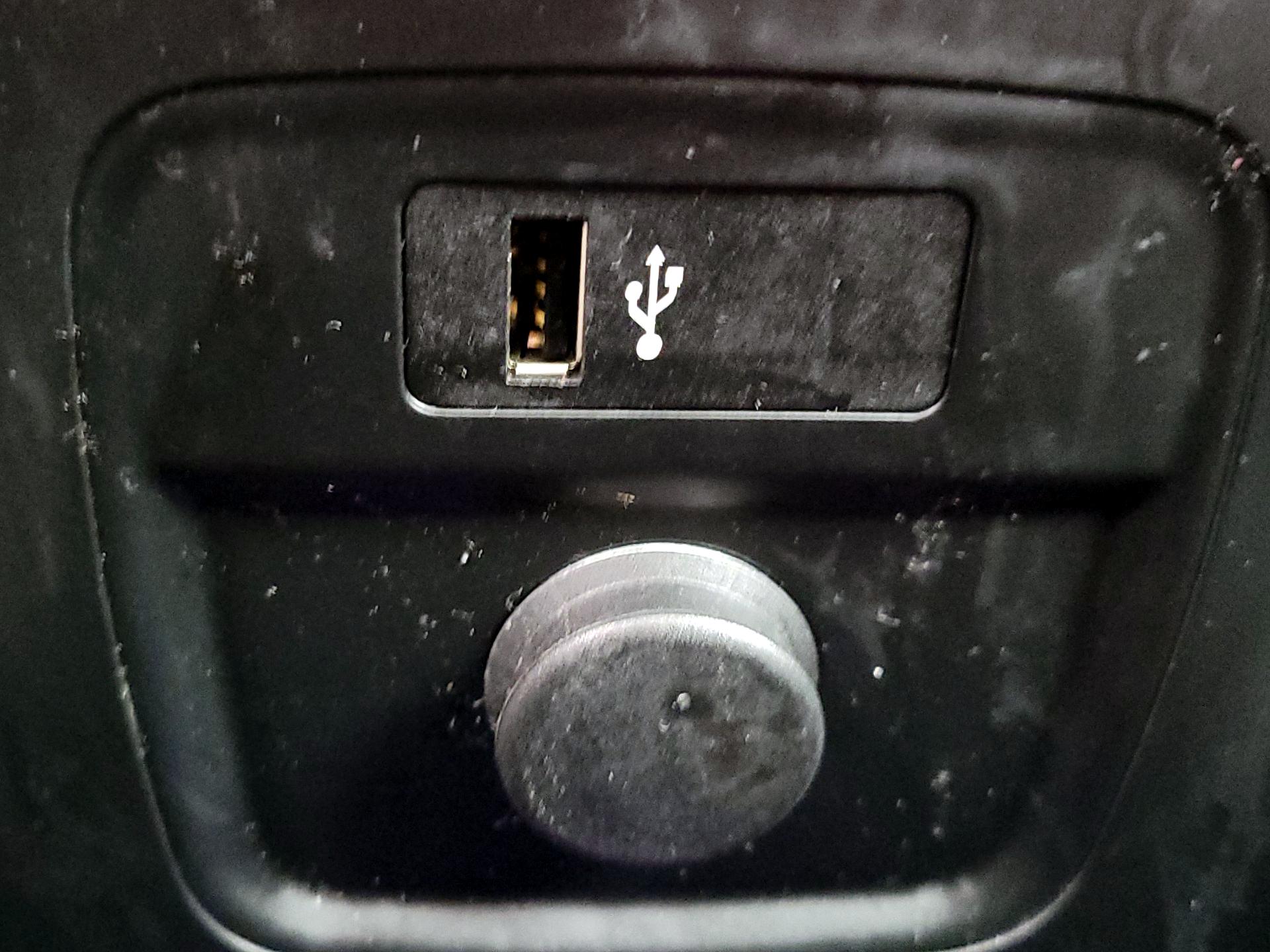 Thumbnail: 2023 MINI Cooper Countryman - 19