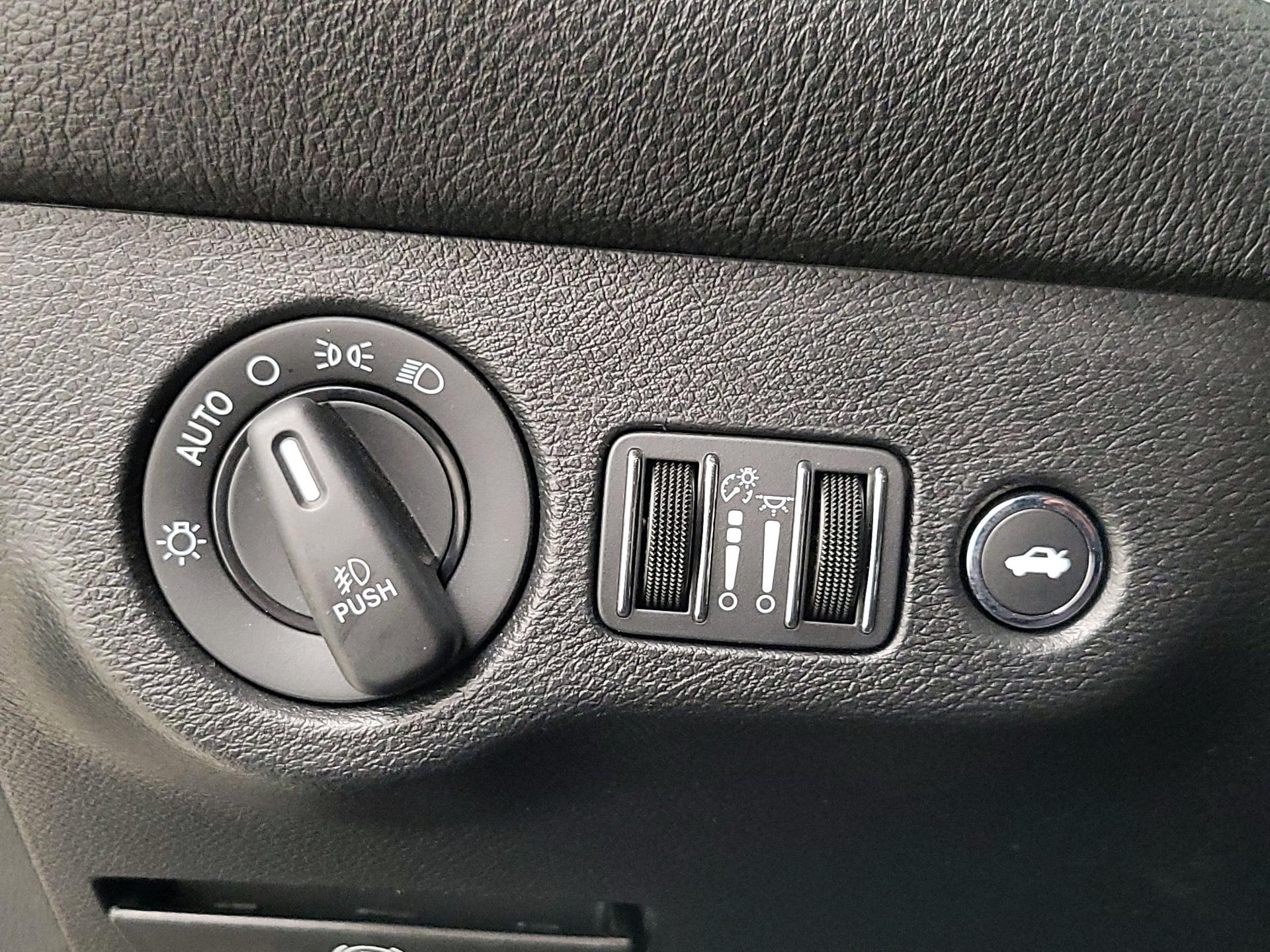 Thumbnail: 2021 Dodge Challenger - 13