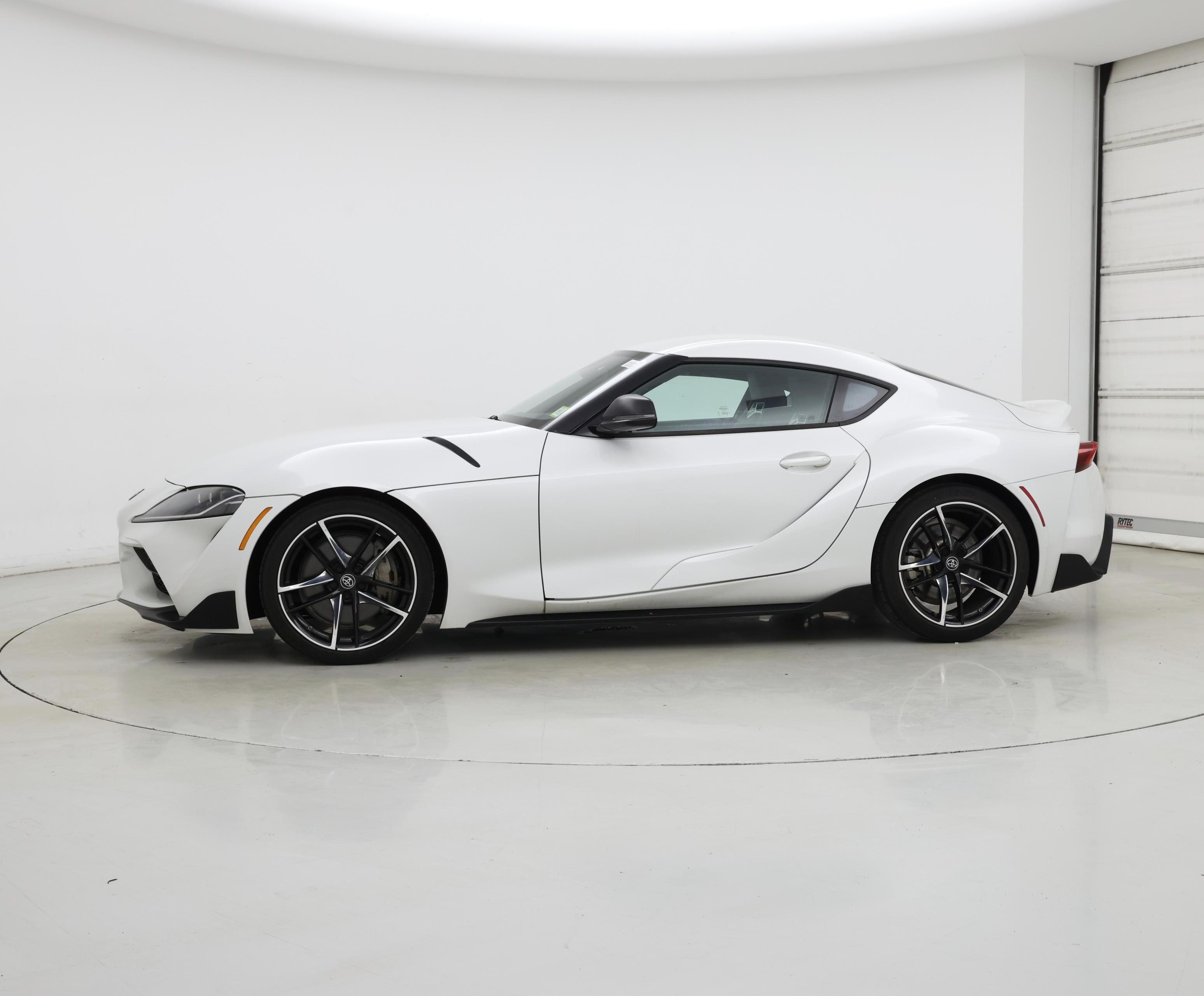 Thumbnail: 2020 Toyota Supra - 3