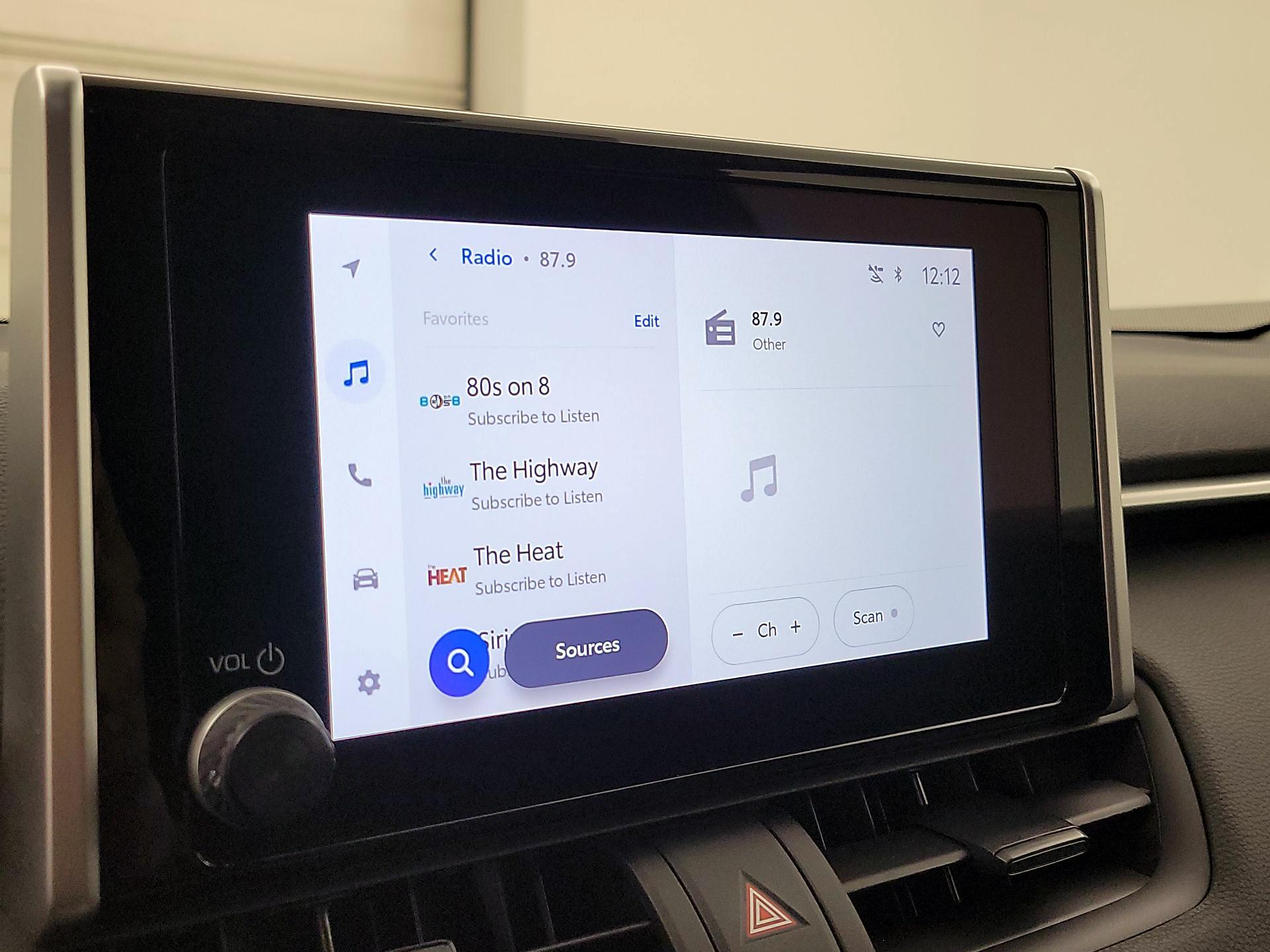 Thumbnail: 2024 Toyota RAV4 - 15