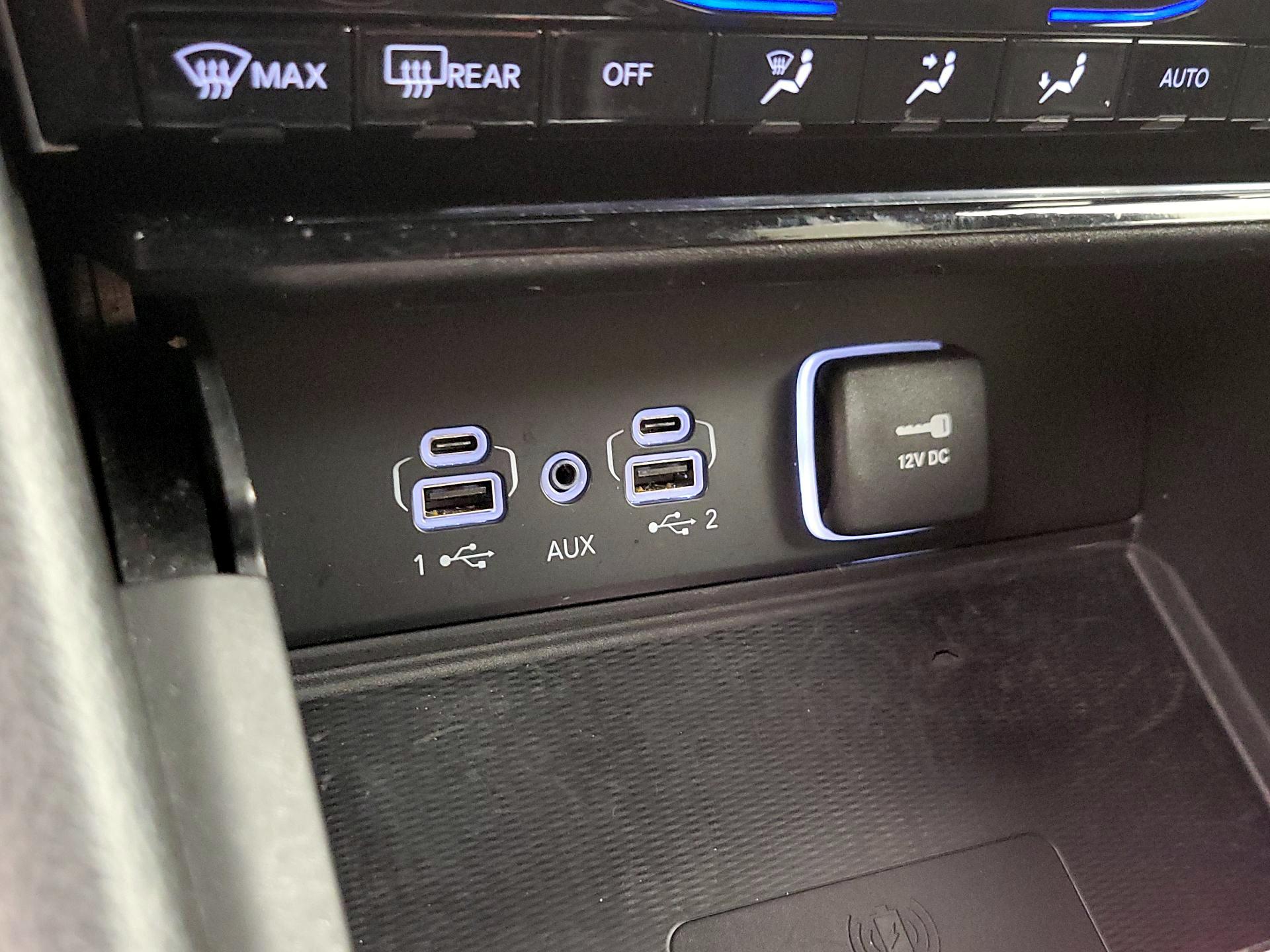 Thumbnail: 2023 Jeep Grand Cherokee - 18