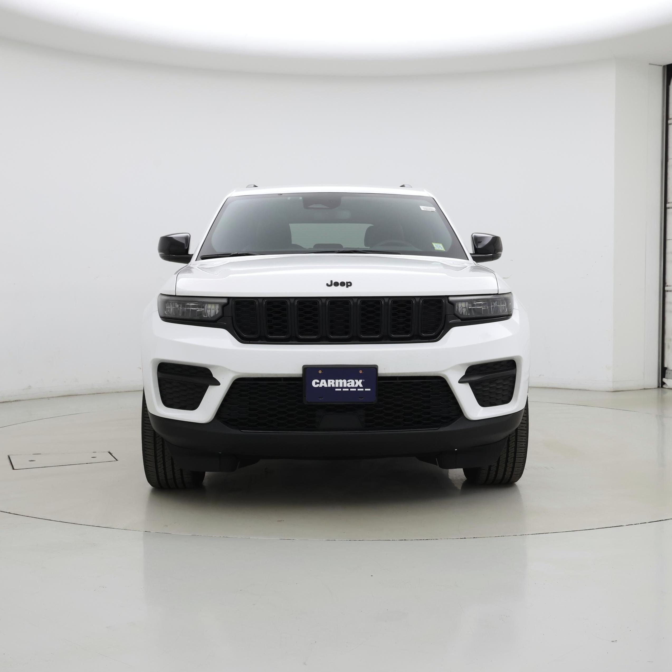 Thumbnail: 2023 Jeep Grand Cherokee - 5