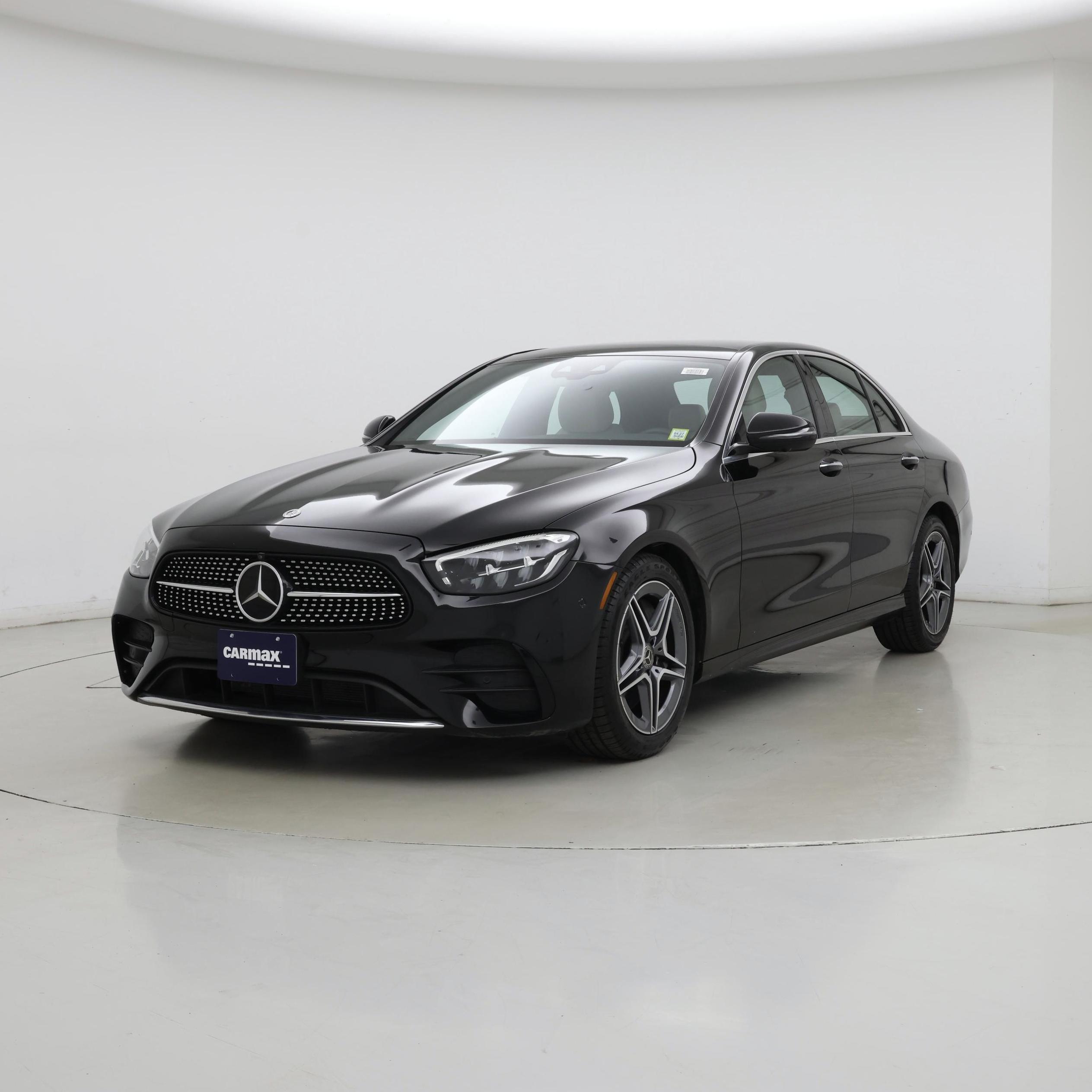 Thumbnail: 2023 Mercedes-Benz E-Class - 4