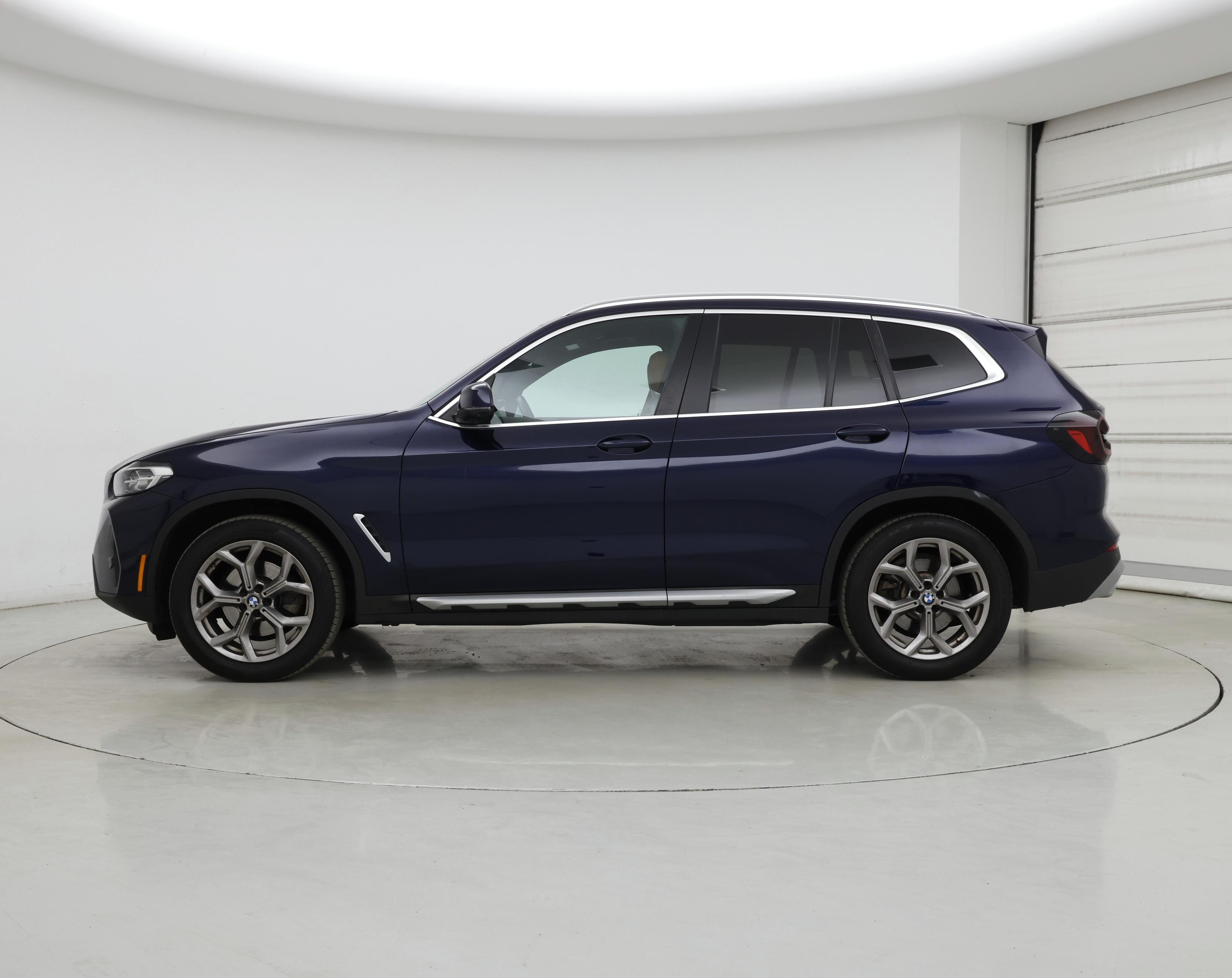 Thumbnail: 2022 BMW X3 - 3