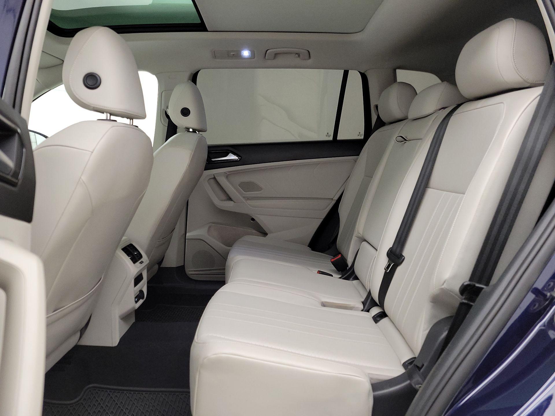 Thumbnail: 2022 Volkswagen Tiguan - 20