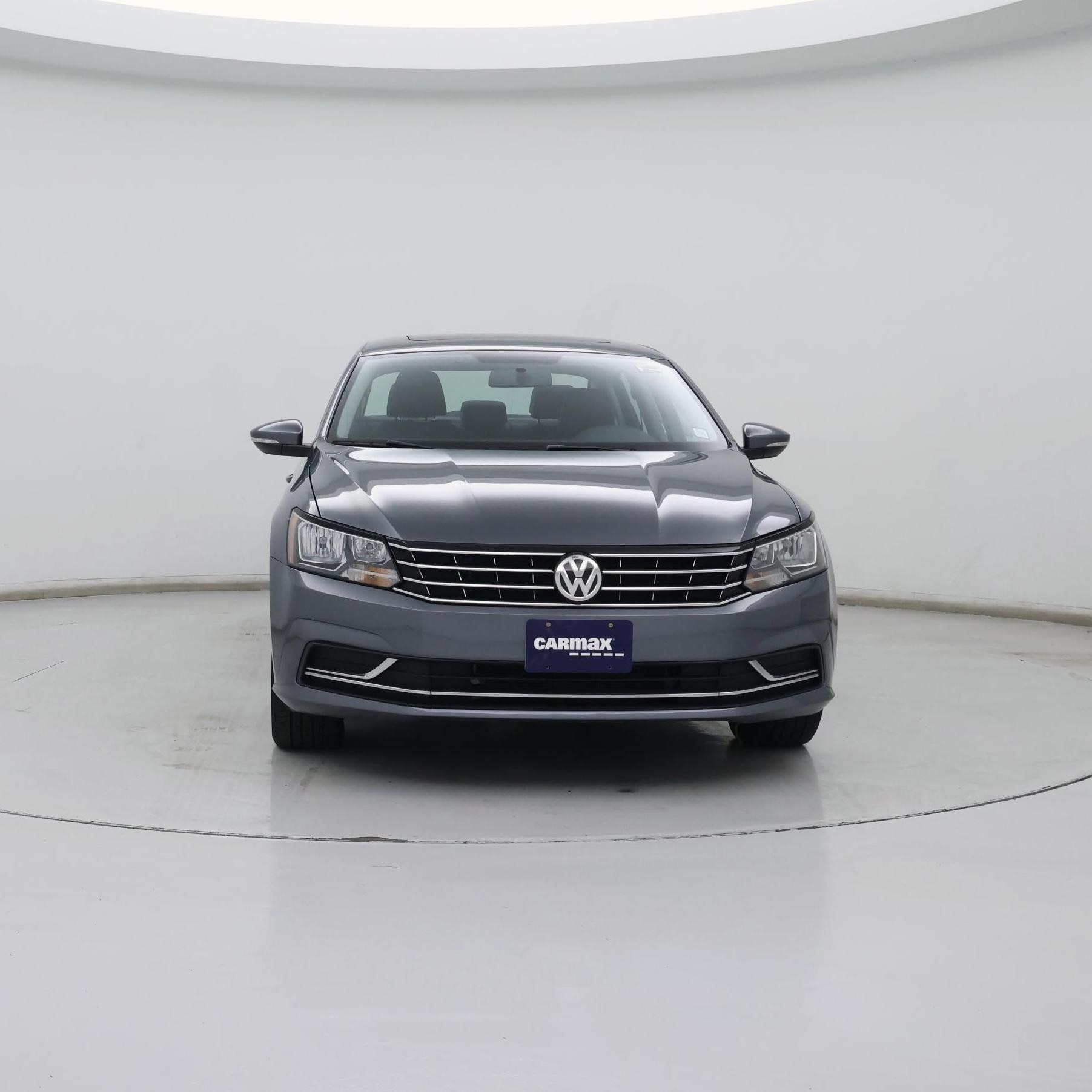 Thumbnail: 2019 Volkswagen Passat - 5