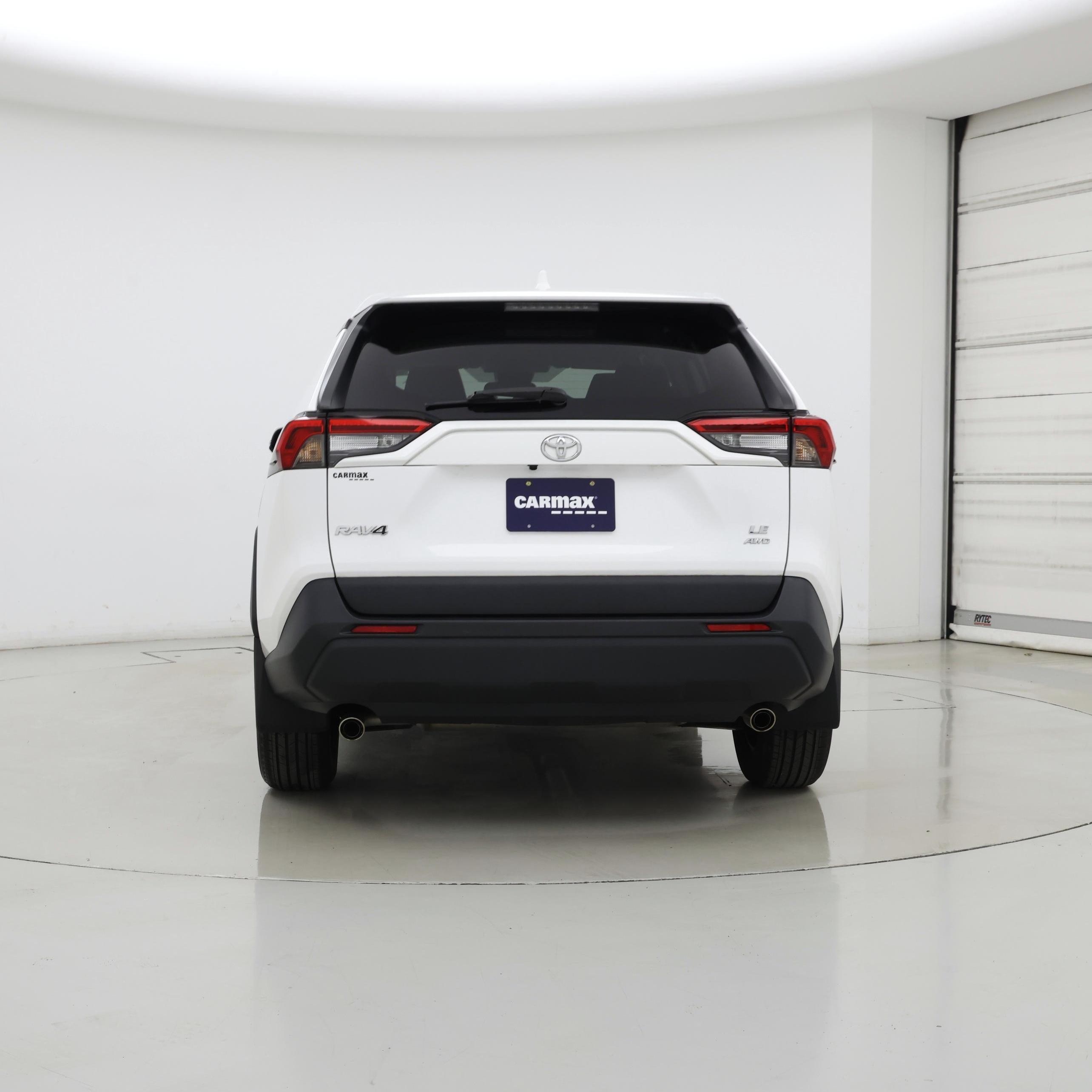 Thumbnail: 2022 Toyota RAV4 - 6