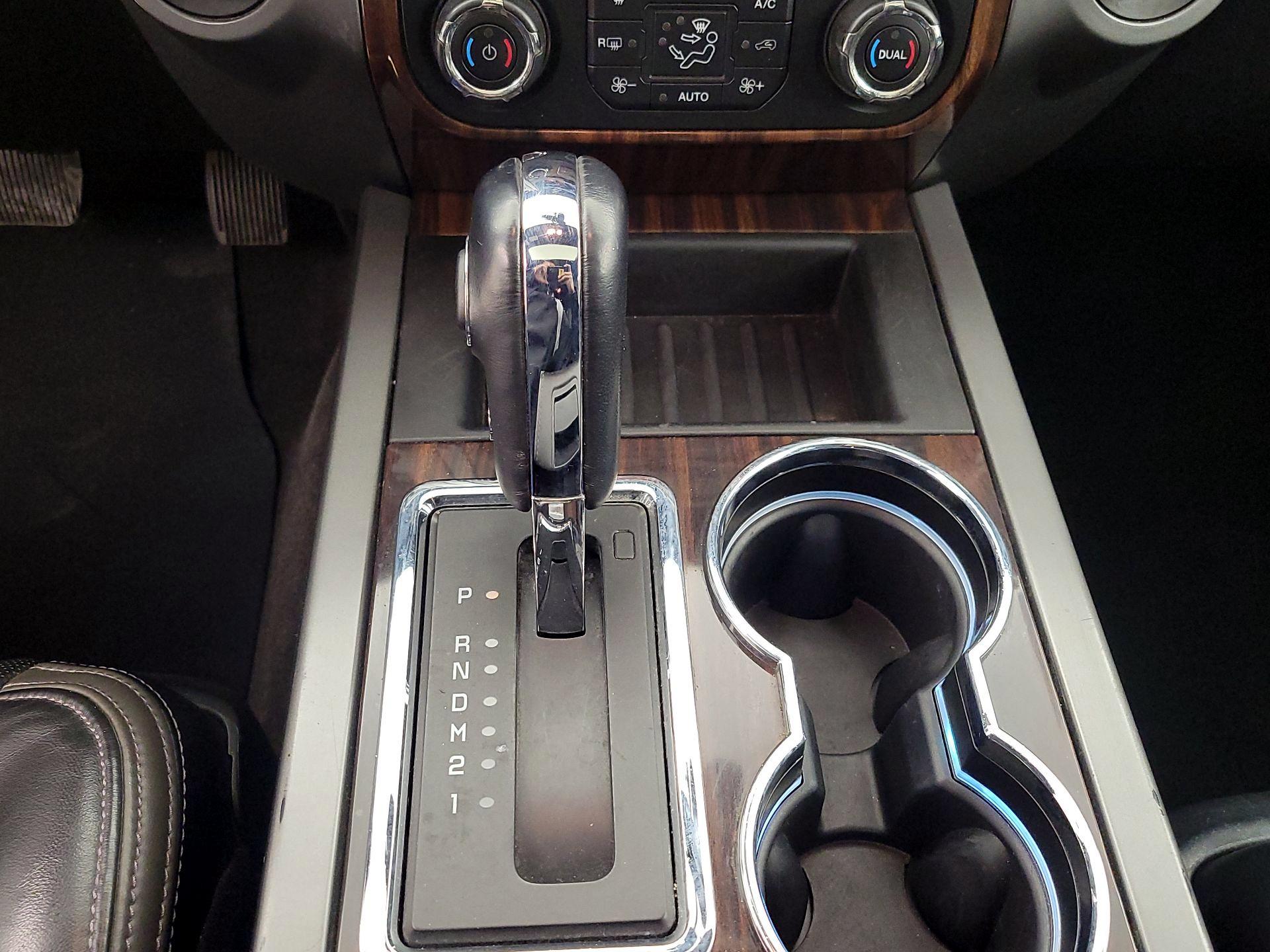 Thumbnail: 2015 Ford Expedition - 18