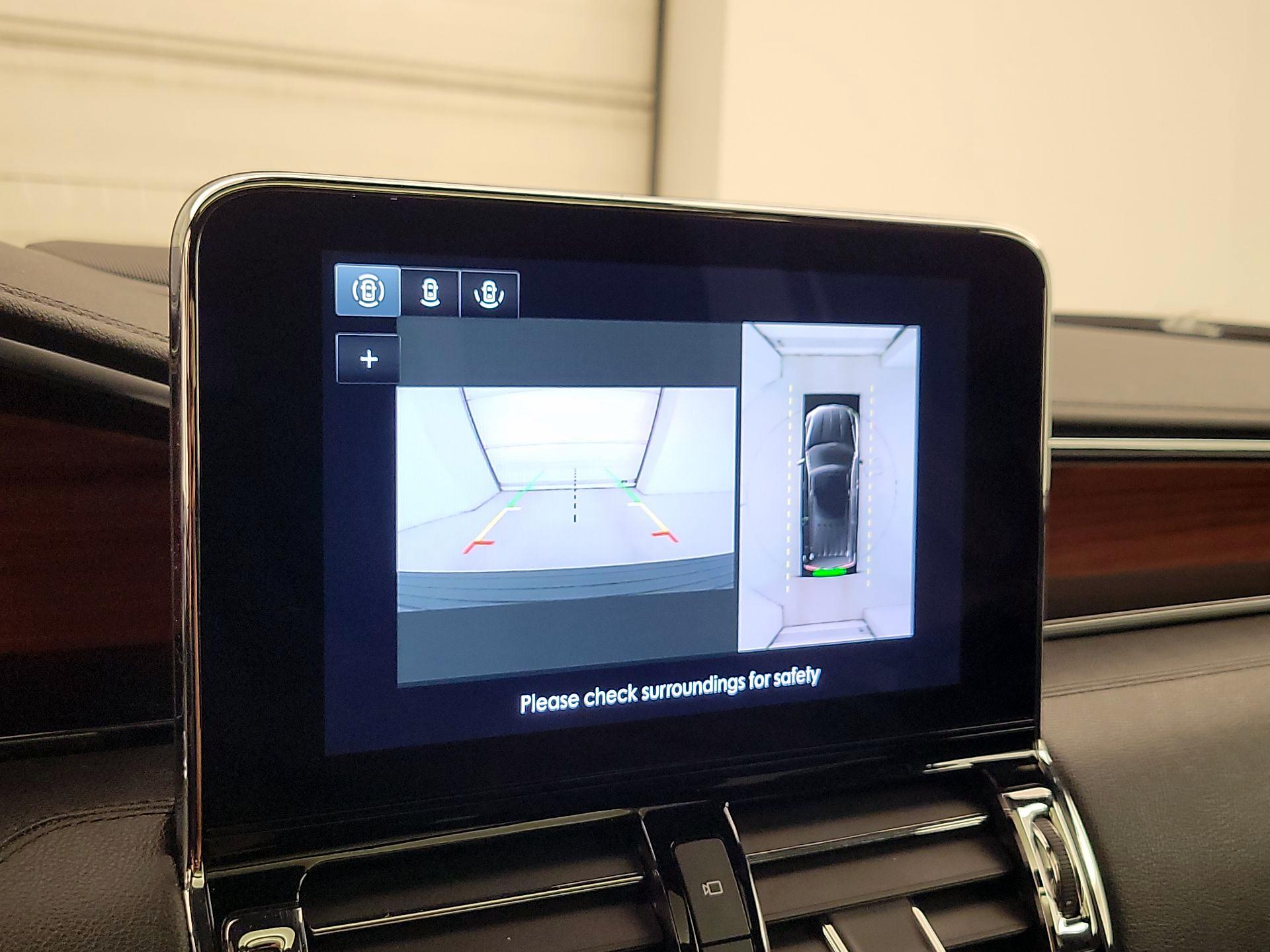 Thumbnail: 2020 Lincoln Navigator - 15