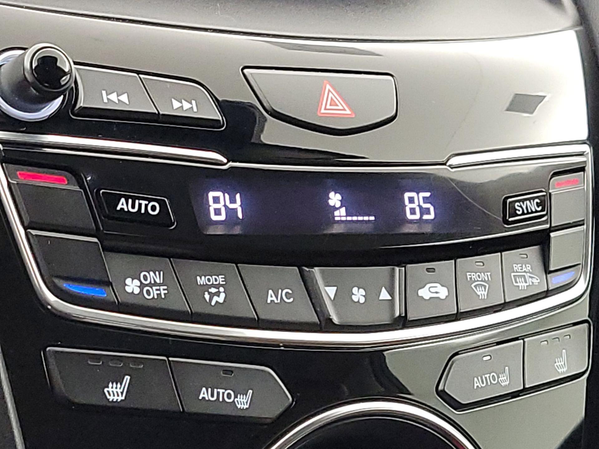 Thumbnail: 2021 Acura RDX - 17