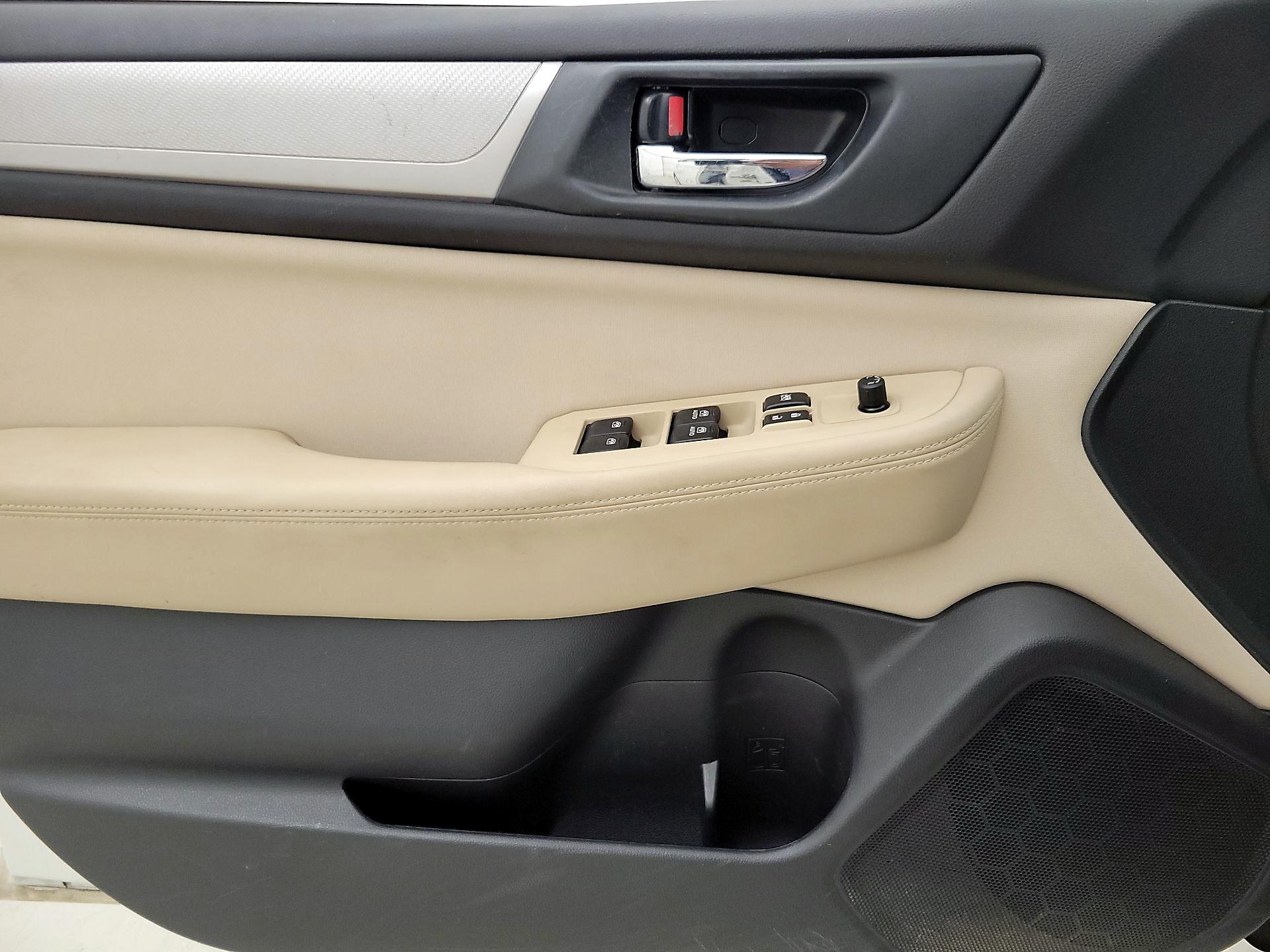 Thumbnail: 2015 Subaru Legacy - 12