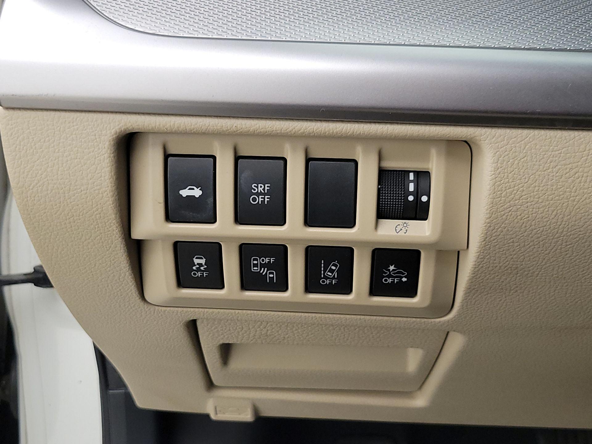 Thumbnail: 2015 Subaru Legacy - 13