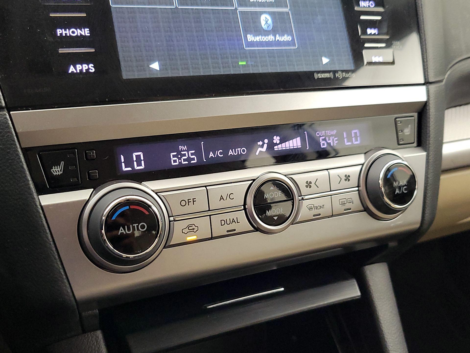 Thumbnail: 2015 Subaru Legacy - 16