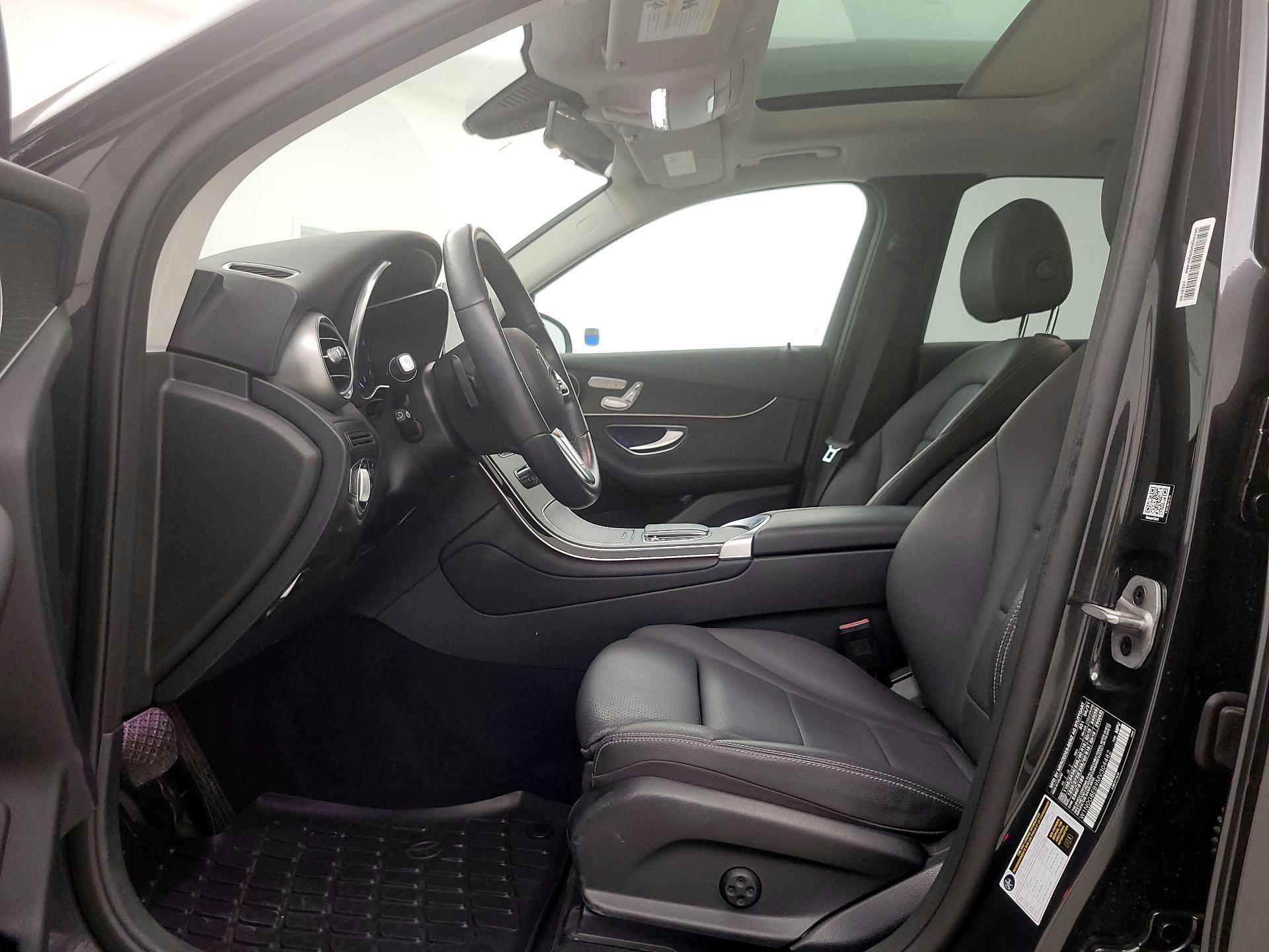 Thumbnail: 2021 Mercedes-Benz GLC - 11