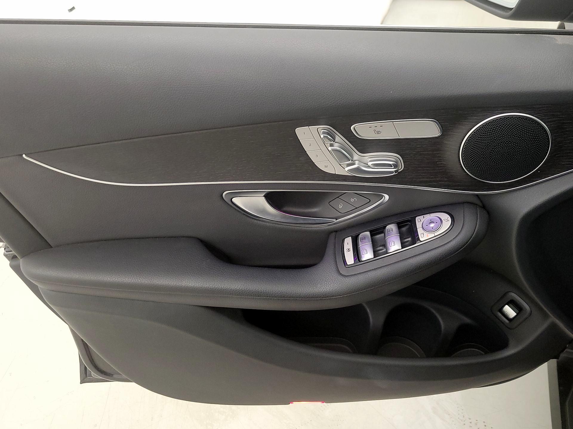 Thumbnail: 2021 Mercedes-Benz GLC - 12