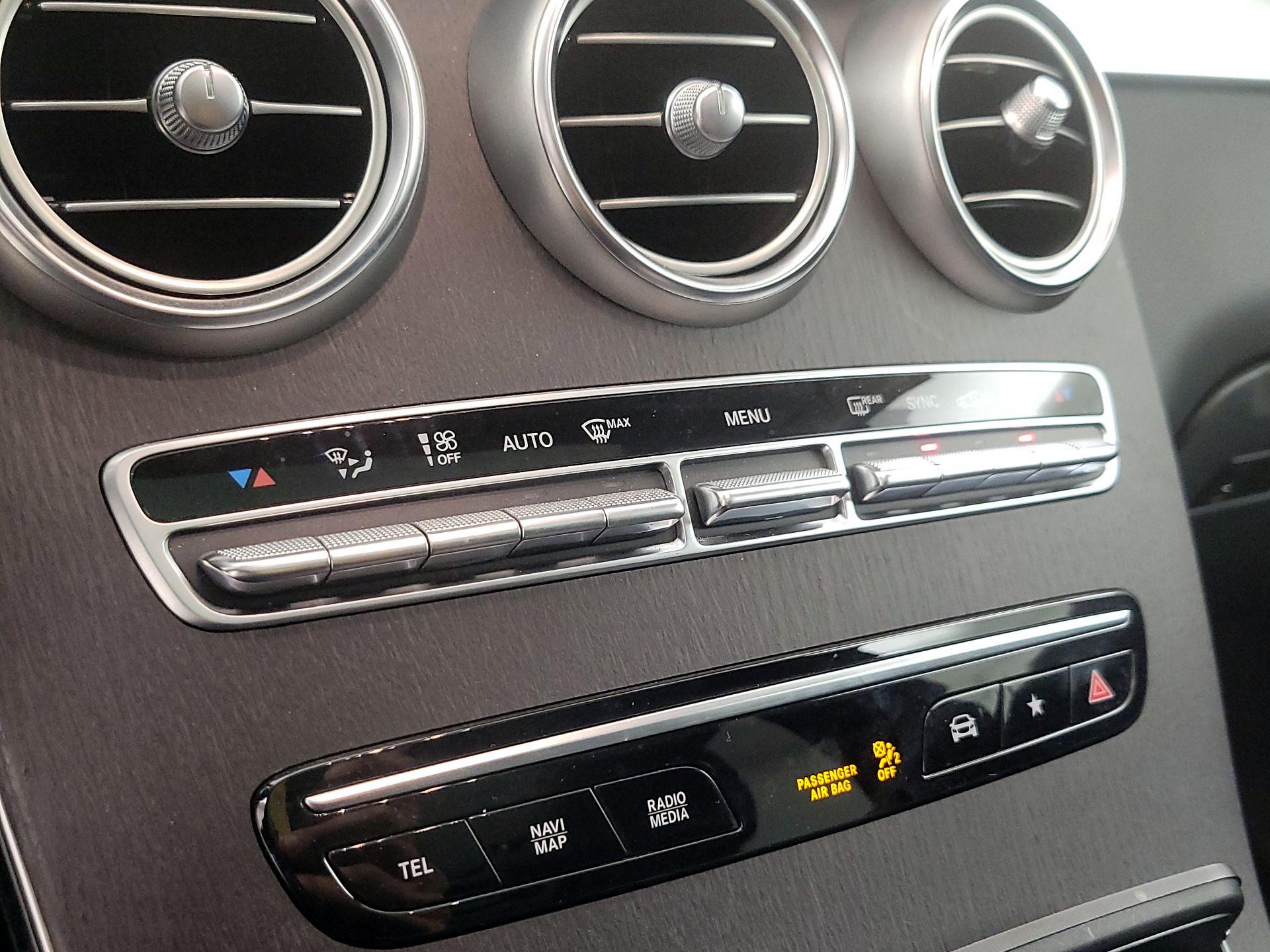 Thumbnail: 2021 Mercedes-Benz GLC - 16