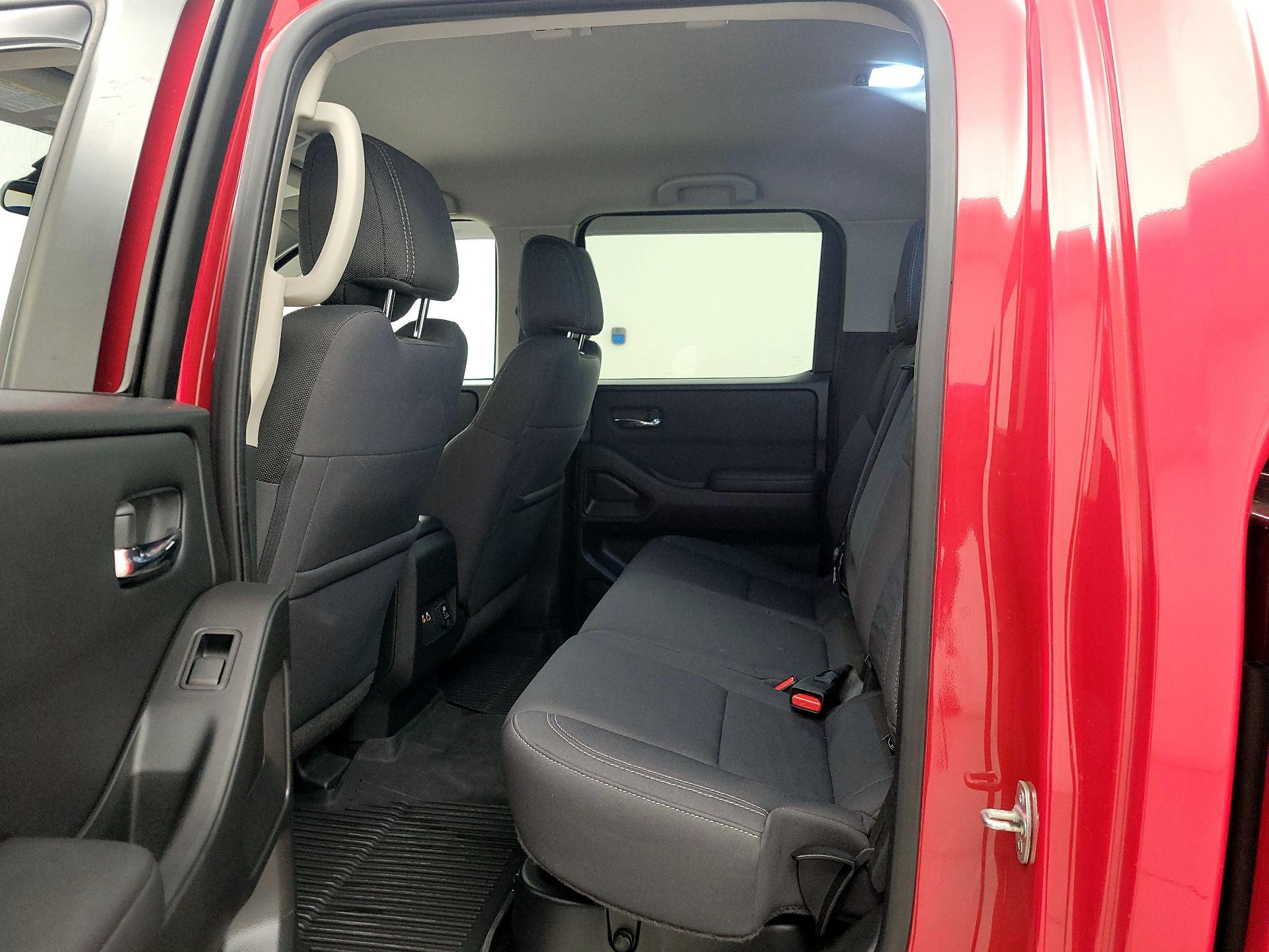 Thumbnail: 2022 Nissan Frontier - 19