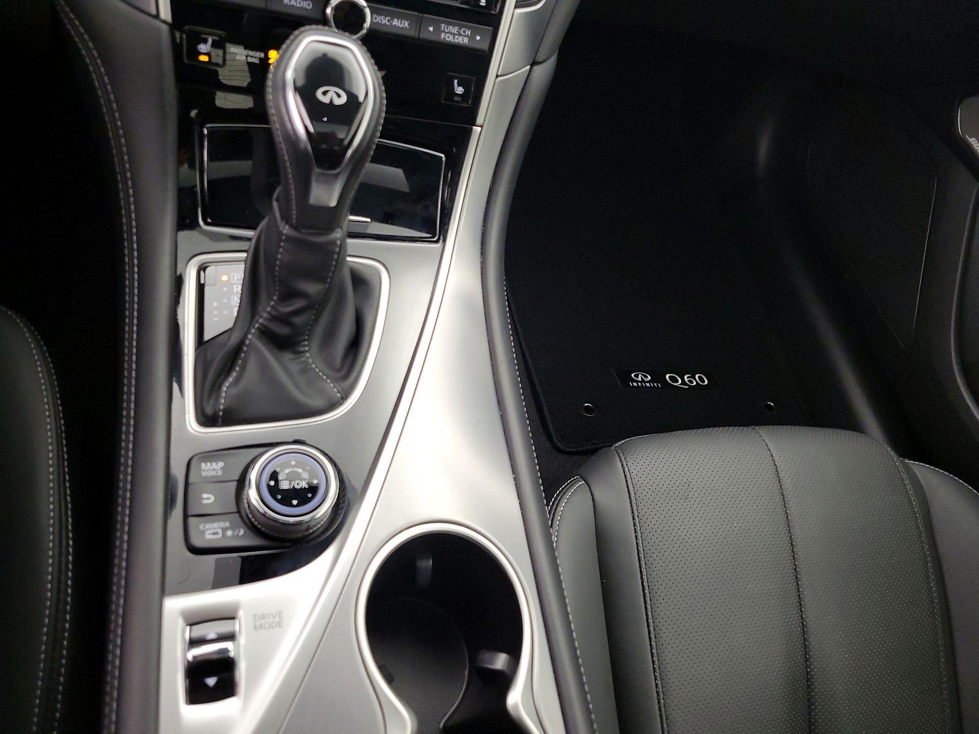 Thumbnail: 2019 INFINITI Q60 - 18