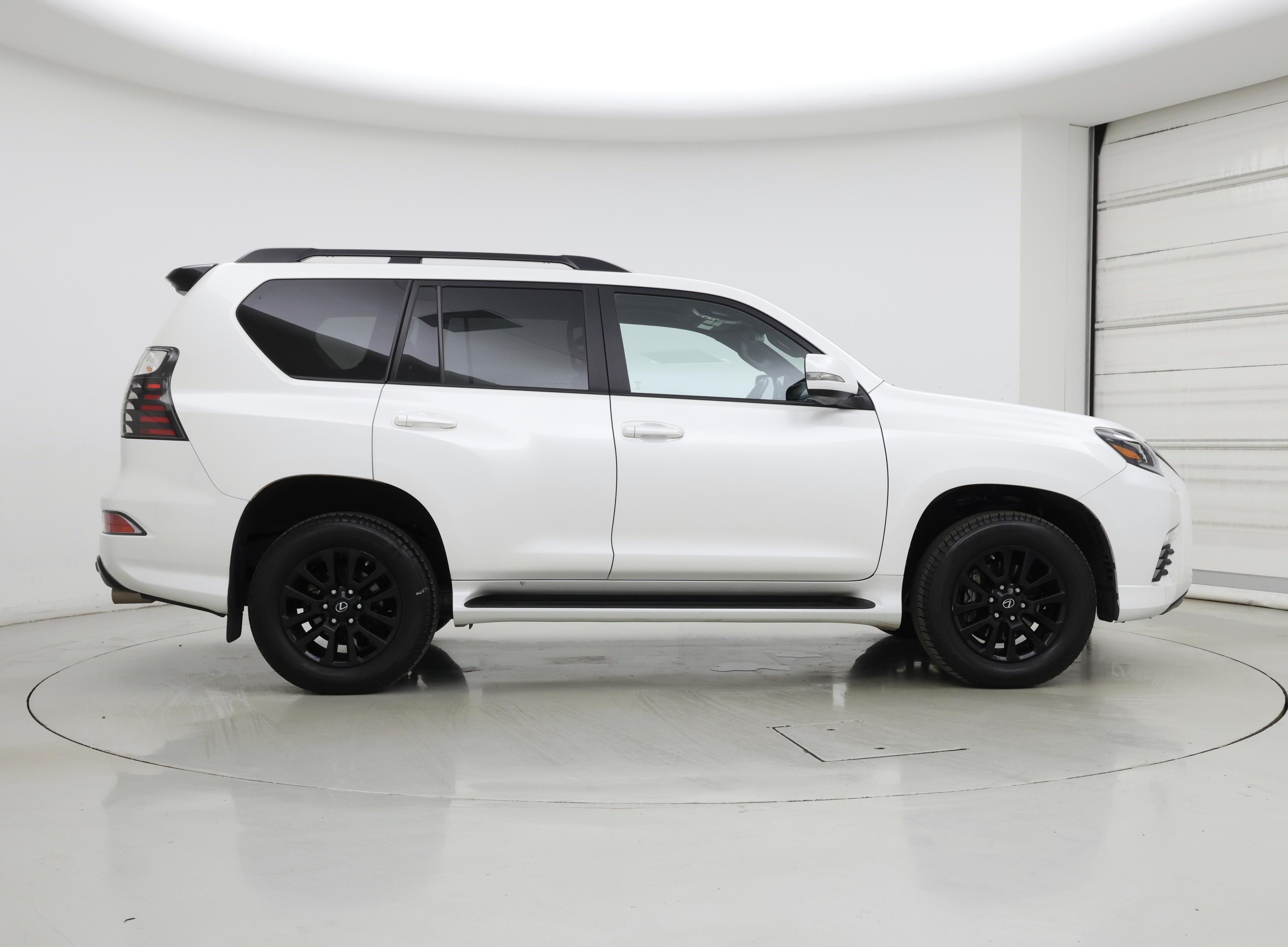 Thumbnail: 2023 Lexus GX - 7