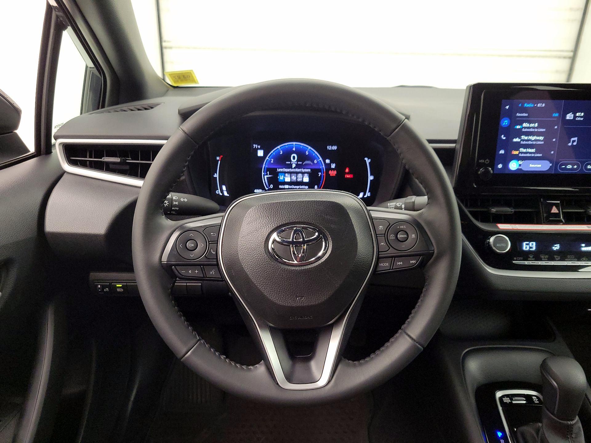 Thumbnail: 2026 Toyota Corolla - 10