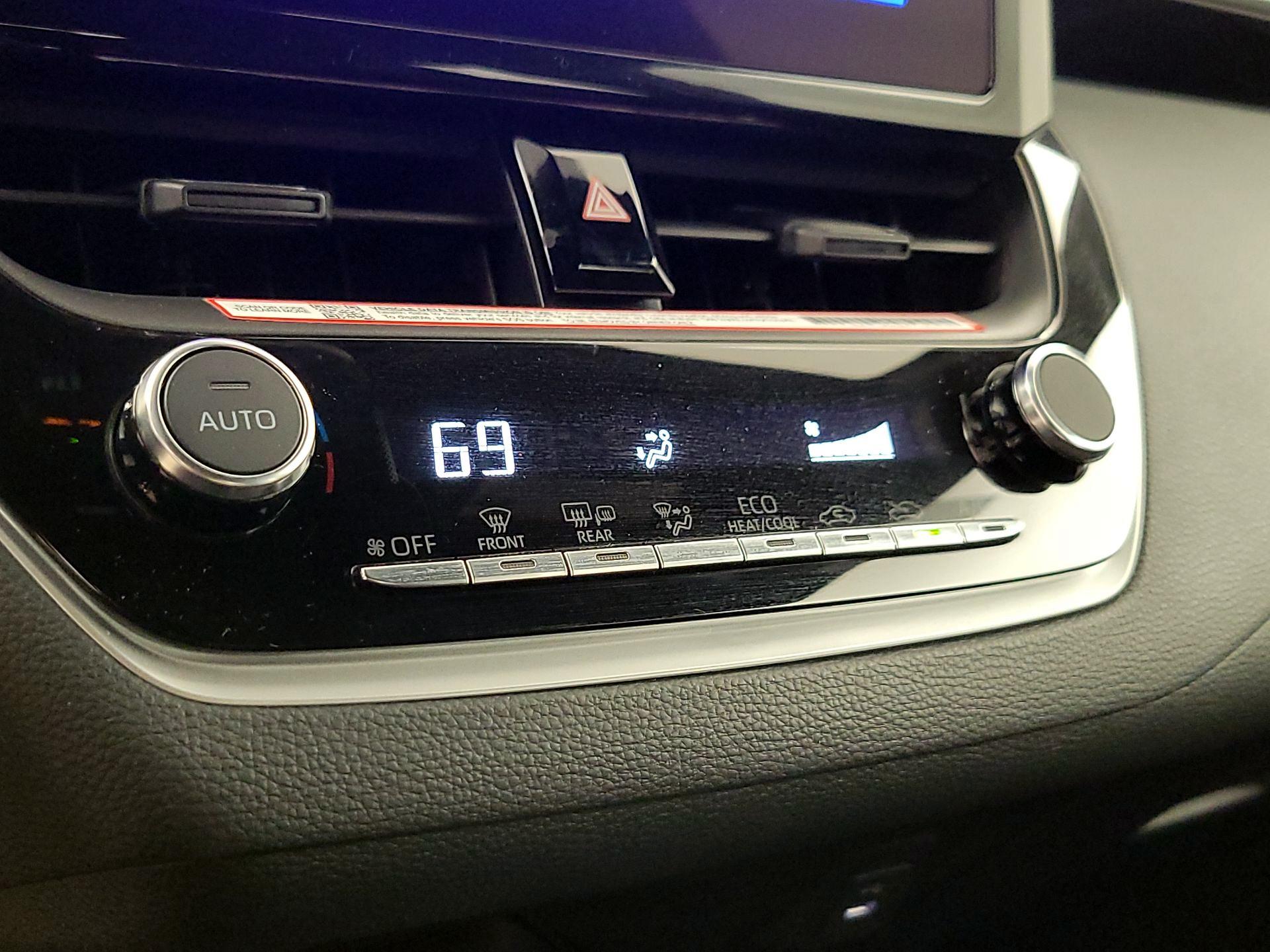 Thumbnail: 2026 Toyota Corolla - 16