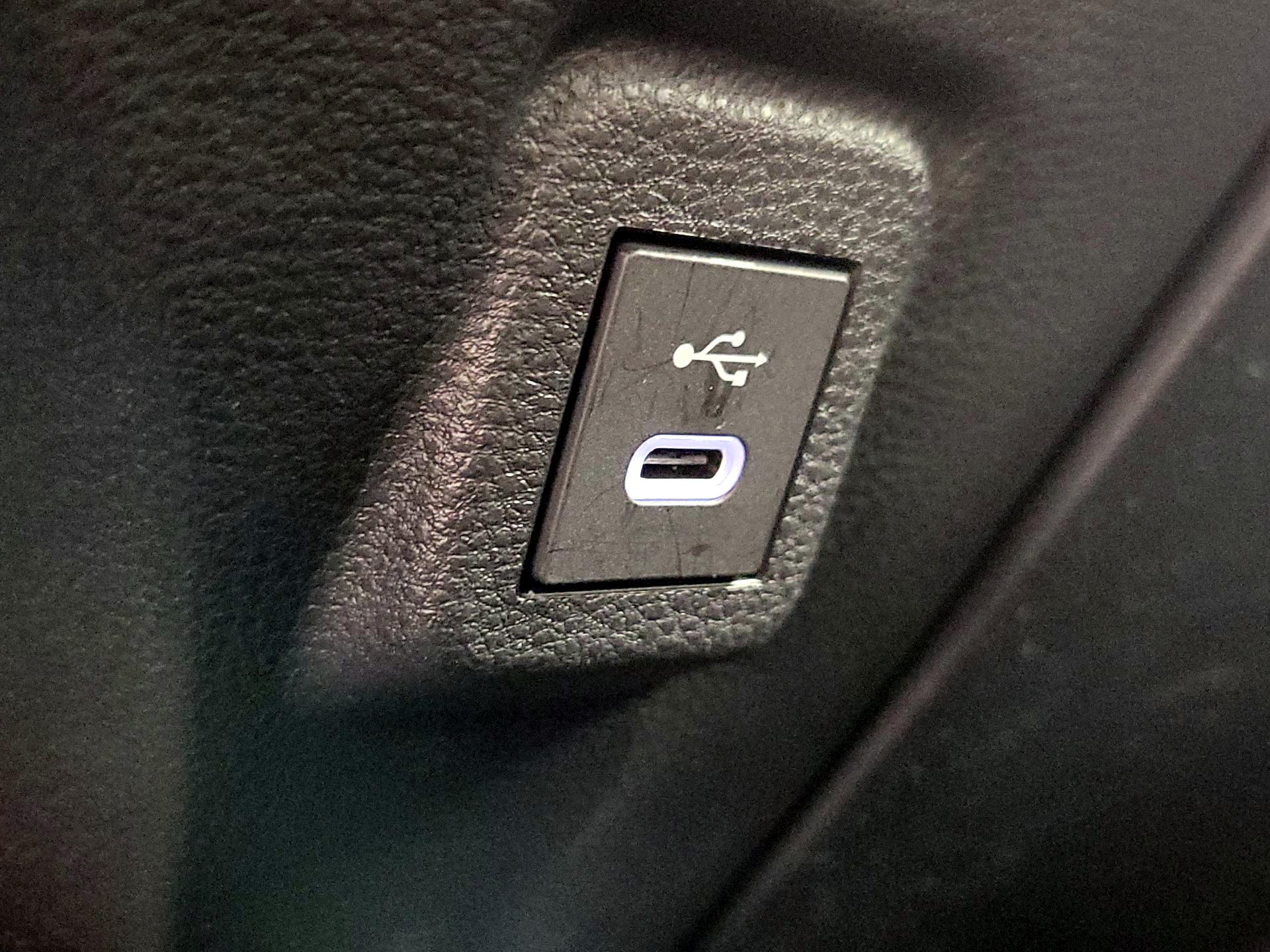 Thumbnail: 2026 Toyota Corolla - 18