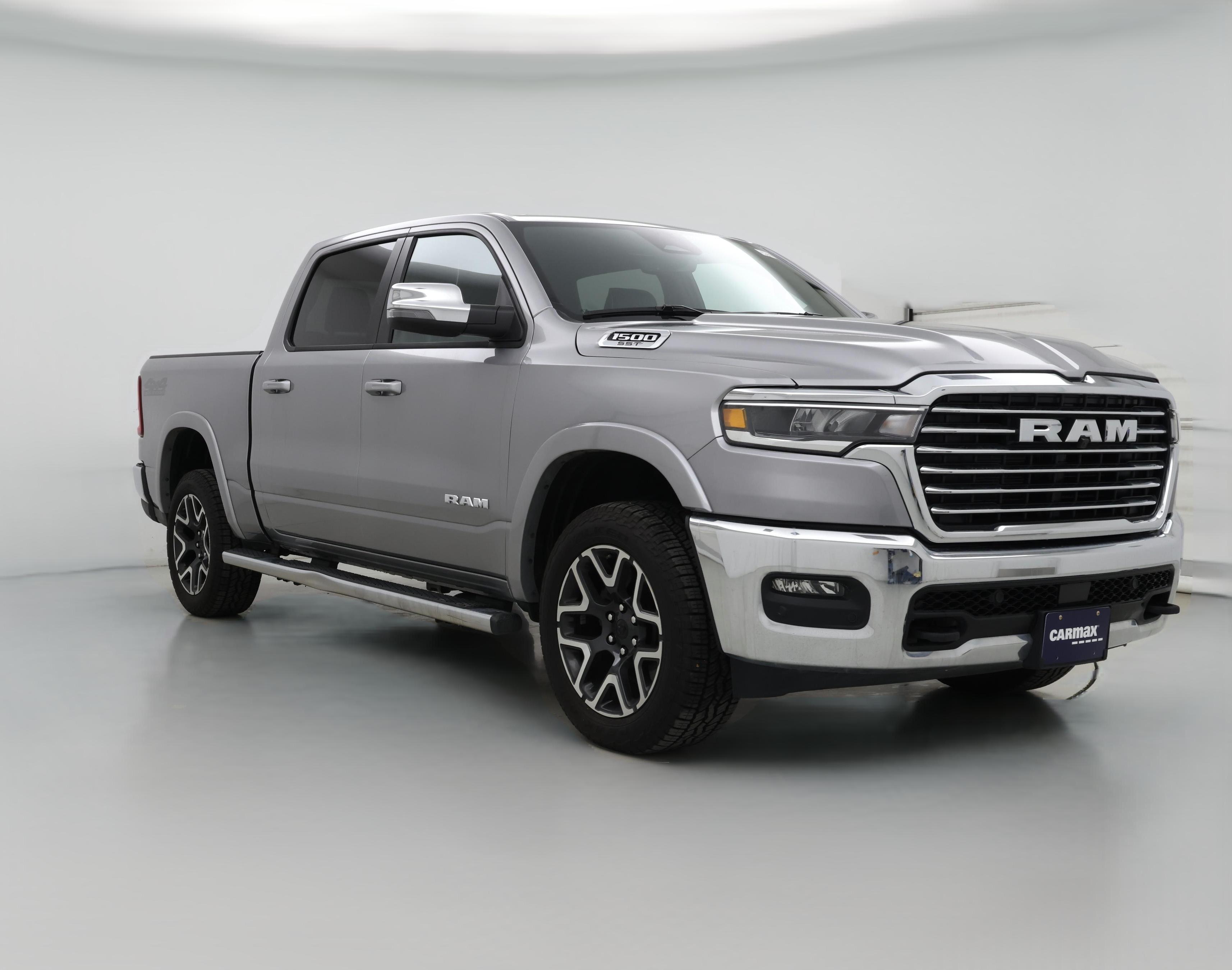 Thumbnail: 2025 RAM 1500 - 1